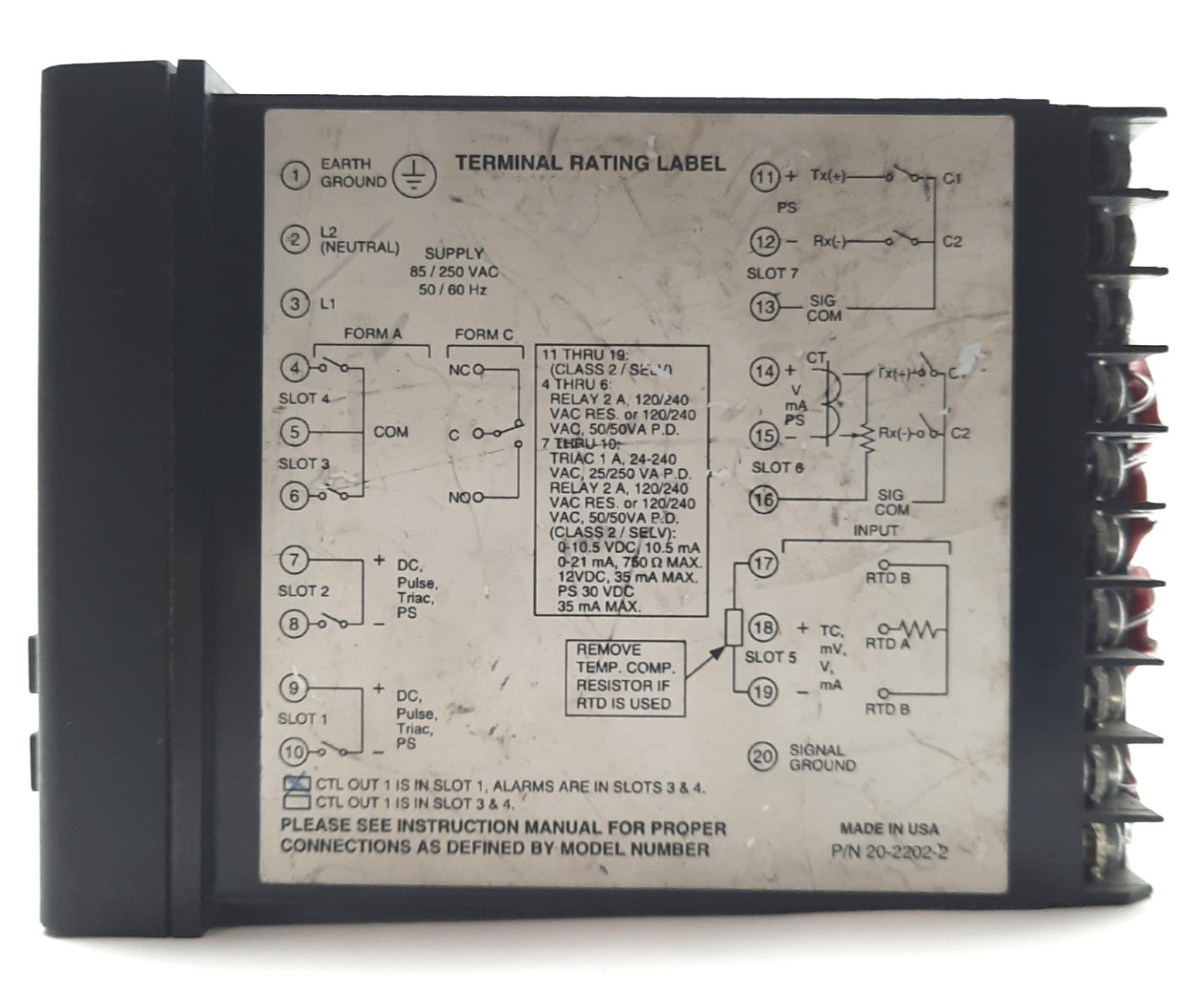 Used BARBER-COLMAN 15E2-6KF40 Series 15 Temp Controller TC/RTD 12VDC Out 85-240VAC