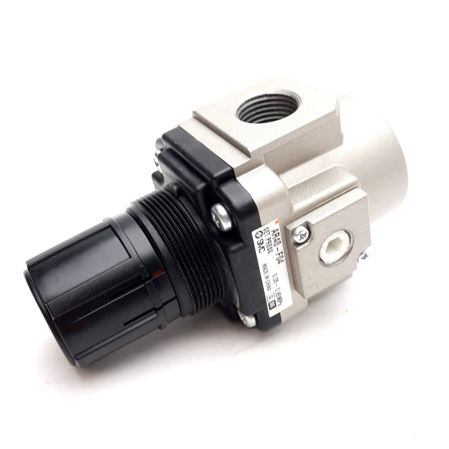 New SMC AR40-F04 Pneumatic Regulator, 0.05-0.85MPa Set Pressure, G1/2 & G1/4 Ports
