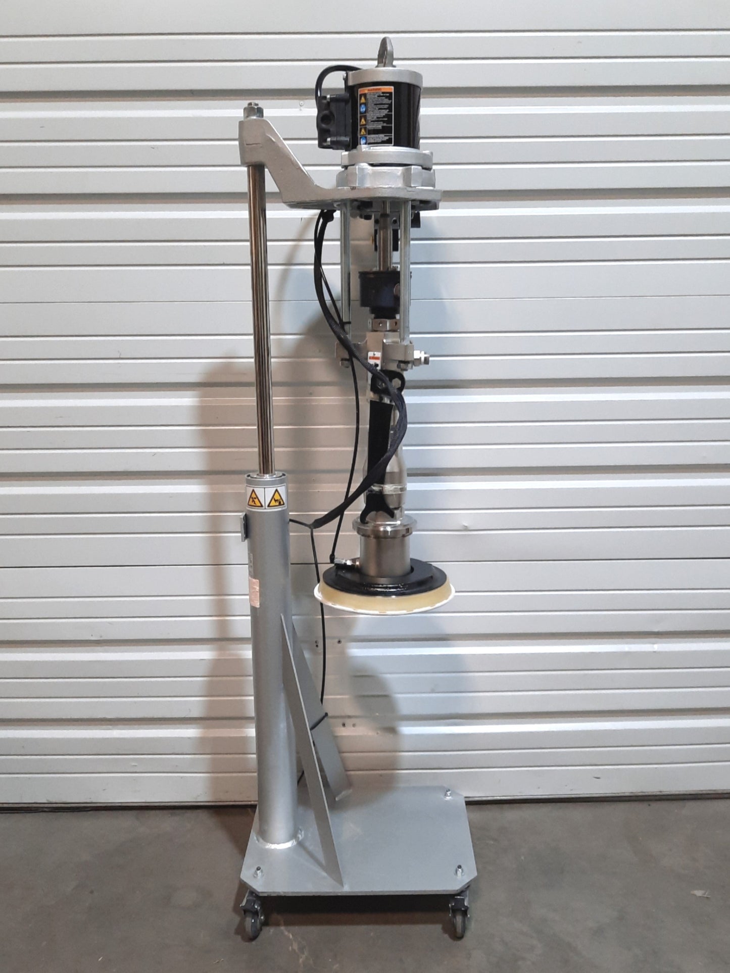 Used Graco CM6F3F Check-Mate S20 Sealant/Adhesive Supply System 5Gal .9GPM 125PSI