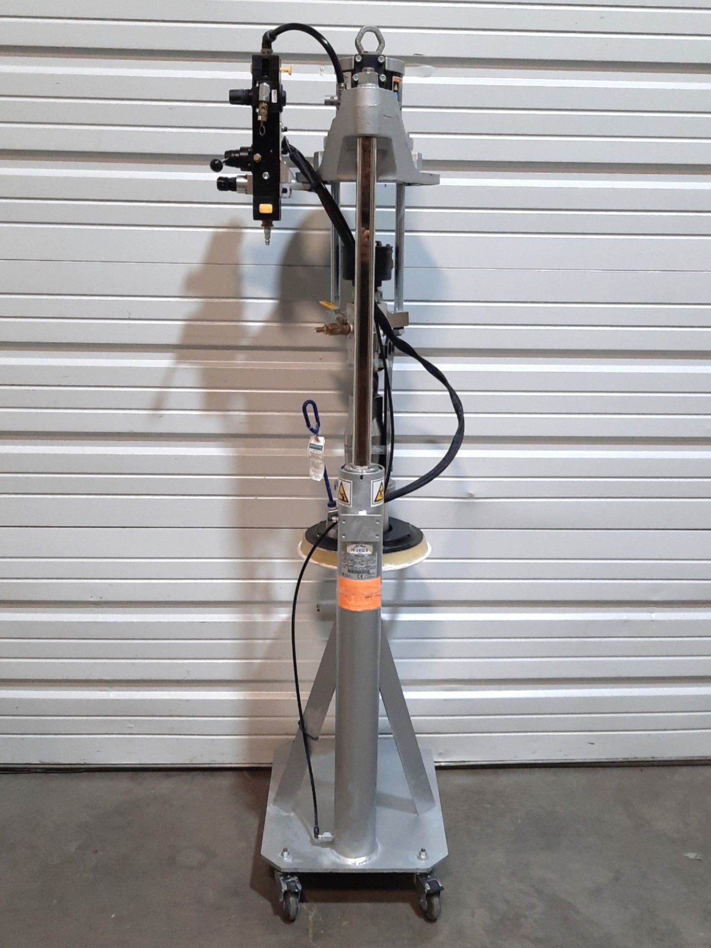 Used Graco CM6F3F Check-Mate S20 Sealant/Adhesive Supply System 5Gal .9GPM 125PSI