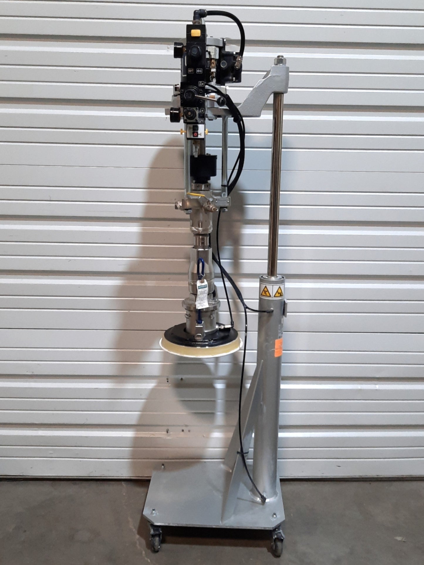 Used Graco CM6F3F Check-Mate S20 Sealant/Adhesive Supply System 5Gal .9GPM 125PSI