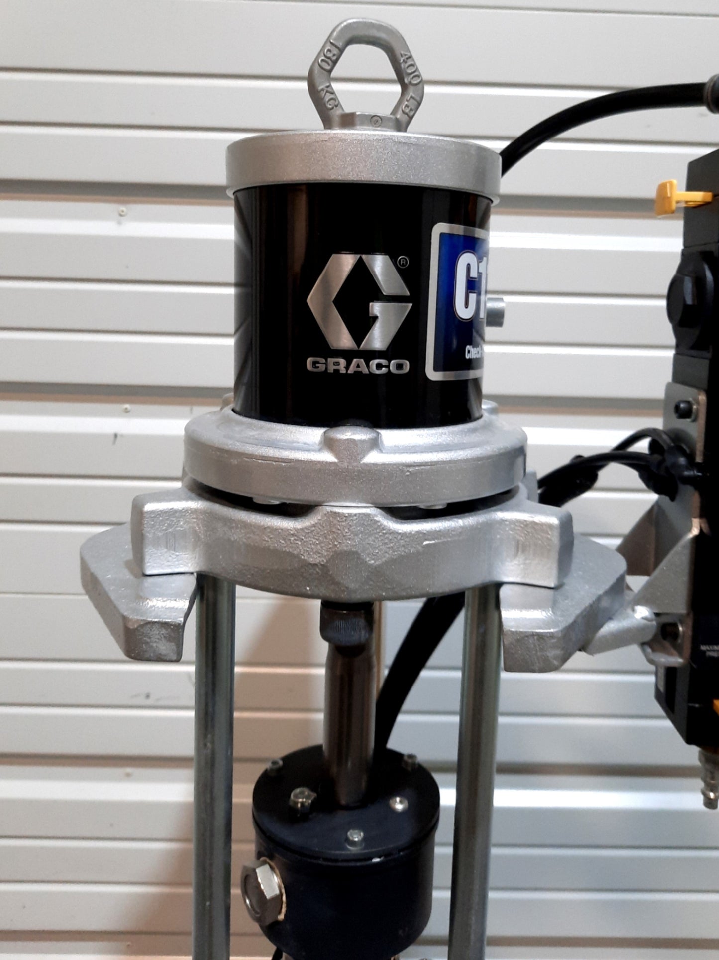 Used Graco CM6F3F Check-Mate S20 Sealant/Adhesive Supply System 5Gal .9GPM 125PSI