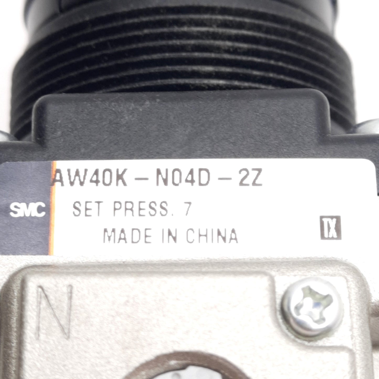 New SMC AW40K-N04-2Z Filter Regulator, Metal Bowl, 0.05-0.85MPa, 1/2in NPT, 5µm