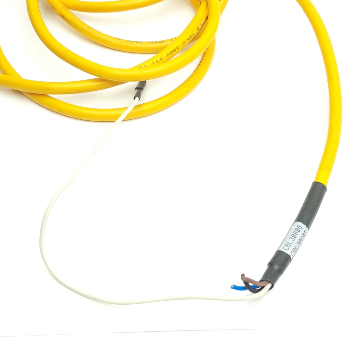 Used Banner Engineering MBCC-412 25226 Mini Style Quick Disconnect Cable 4-Pin 8 Feet