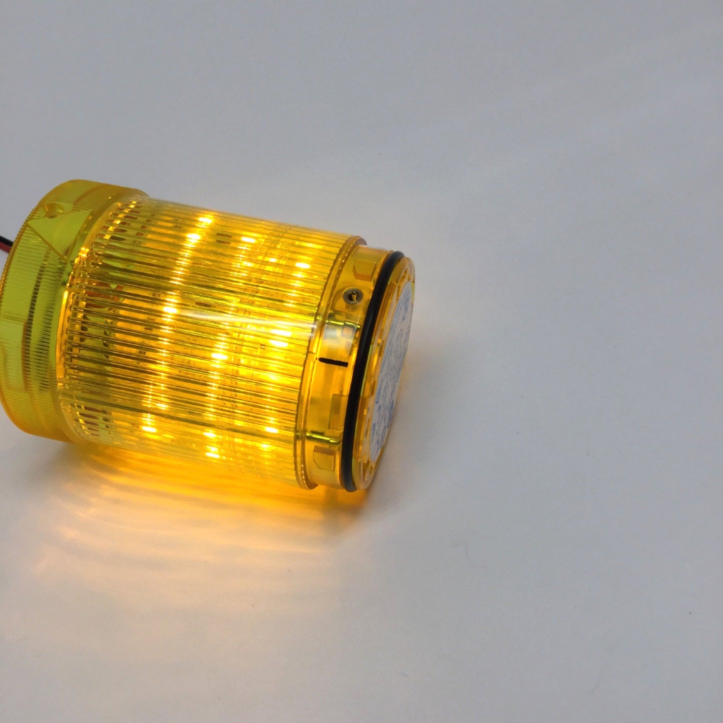 Used Allen Bradley 855E-24TL8 Stacklight Lens & Bulb Steady Yellow LED Lamp, 24VAC/DC