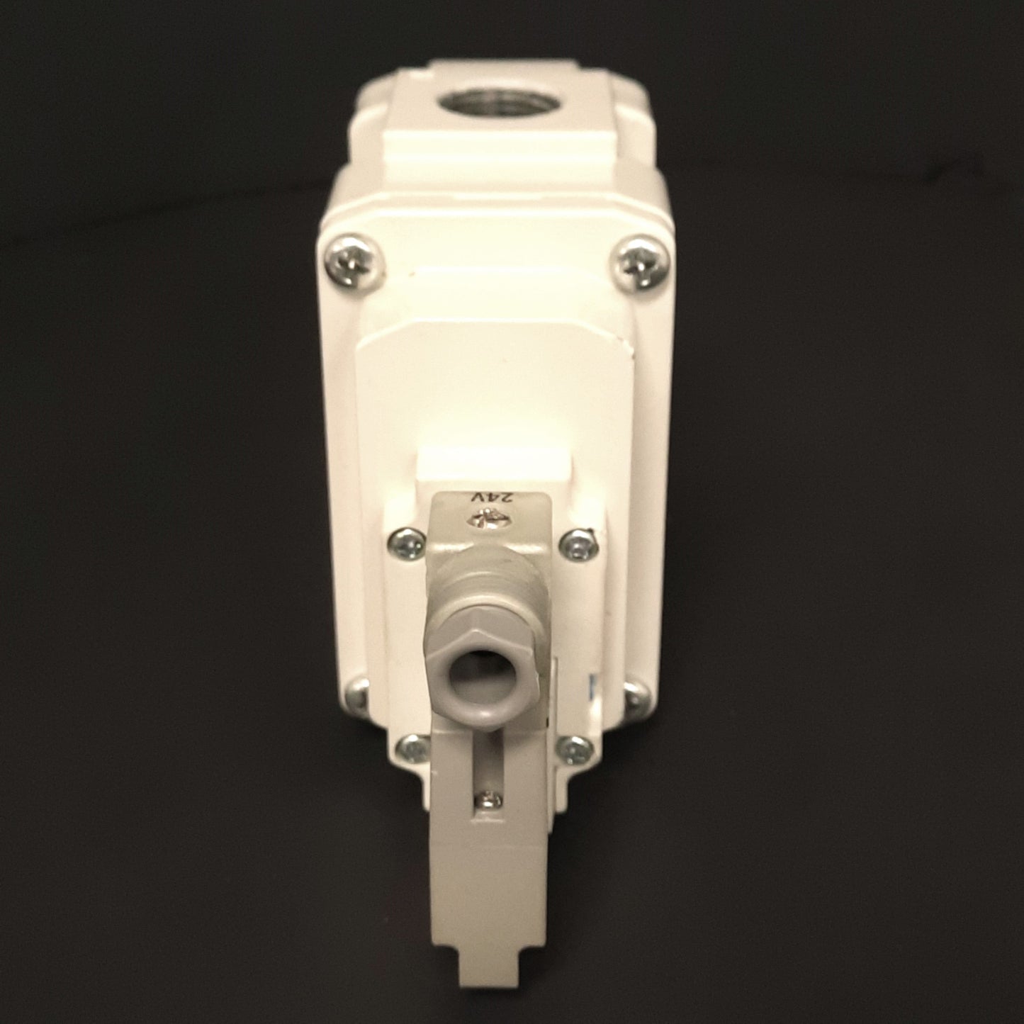 New SMC AV4000-N04-5DZB-Z-A Soft Start Valve, 1/2in NPT Port, 24VDC, 30-150psi