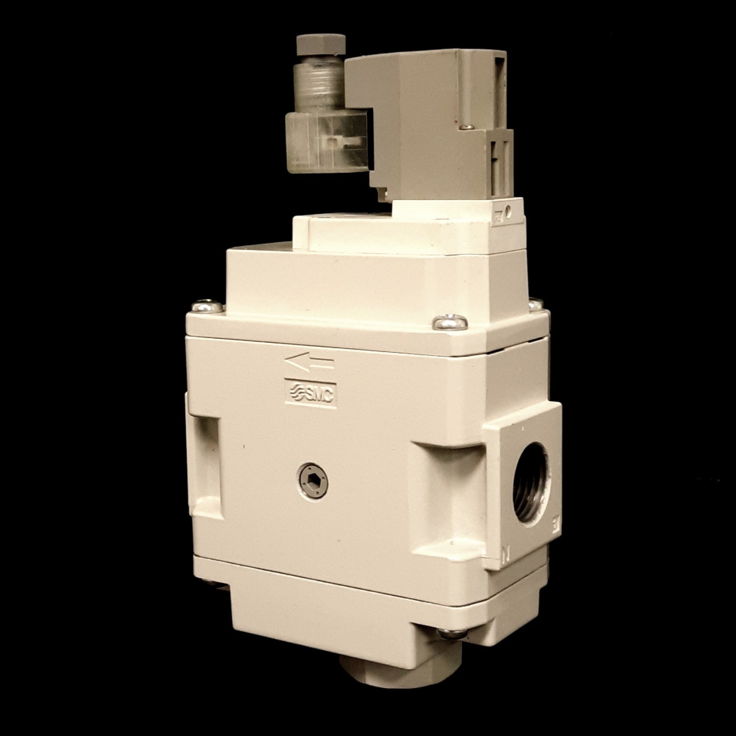 New SMC AV4000-N04-5DZB-Z-A Soft Start Valve, 1/2in NPT Port, 24VDC, 30-150psi