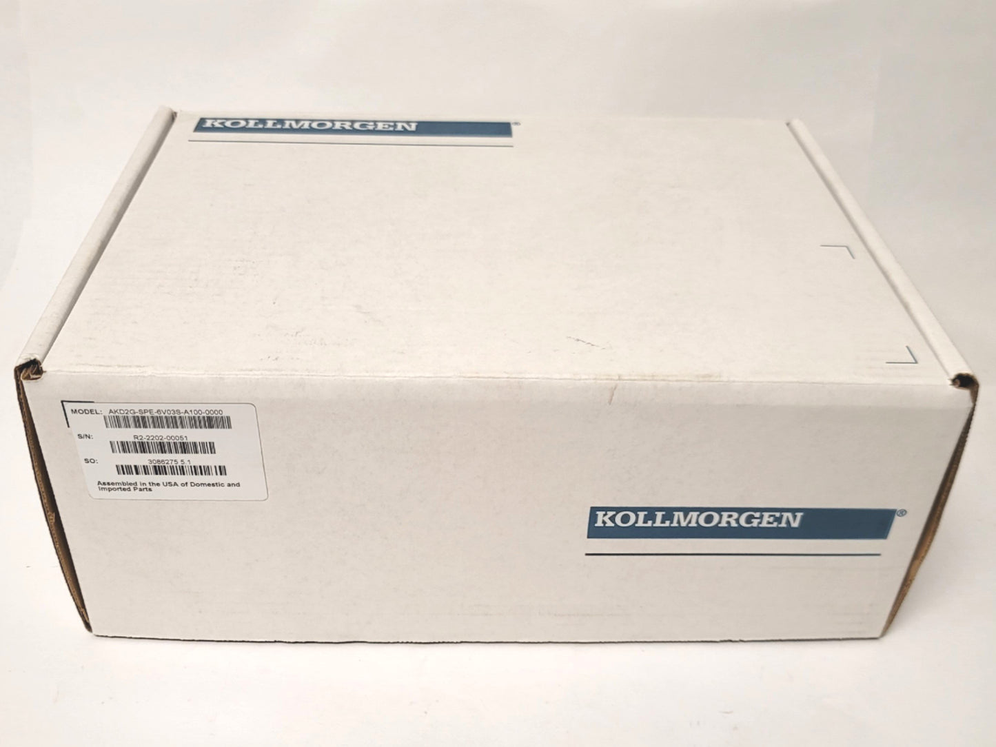 New Kollmorgen AKD2G-SPE-6V03S-A100-0000 Servo Drive 120/240VAC 1-3Ph, 3A, 1kW
