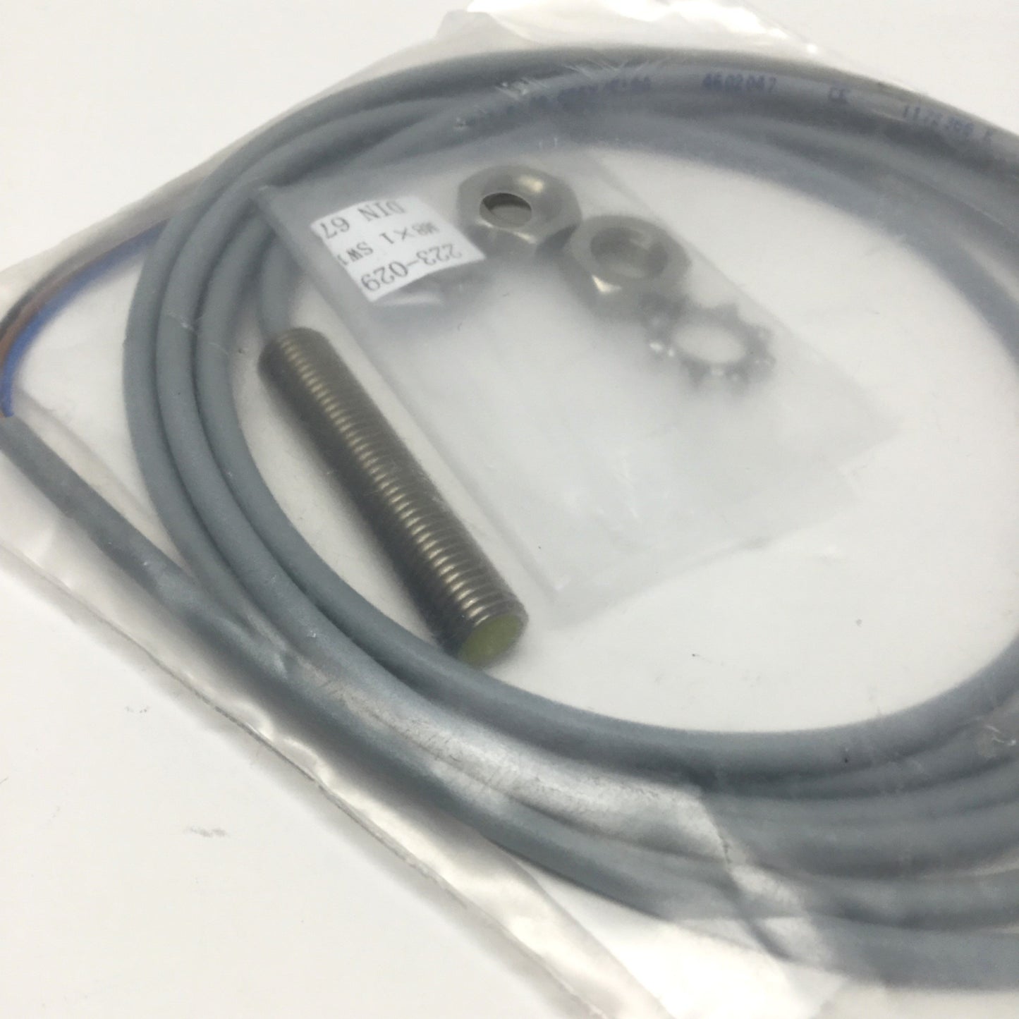 New Turck BI2-EG08-AP6X/S100 Inductive Proximity Sensor, 2mm Range, 10-30VDC, PNP-NO