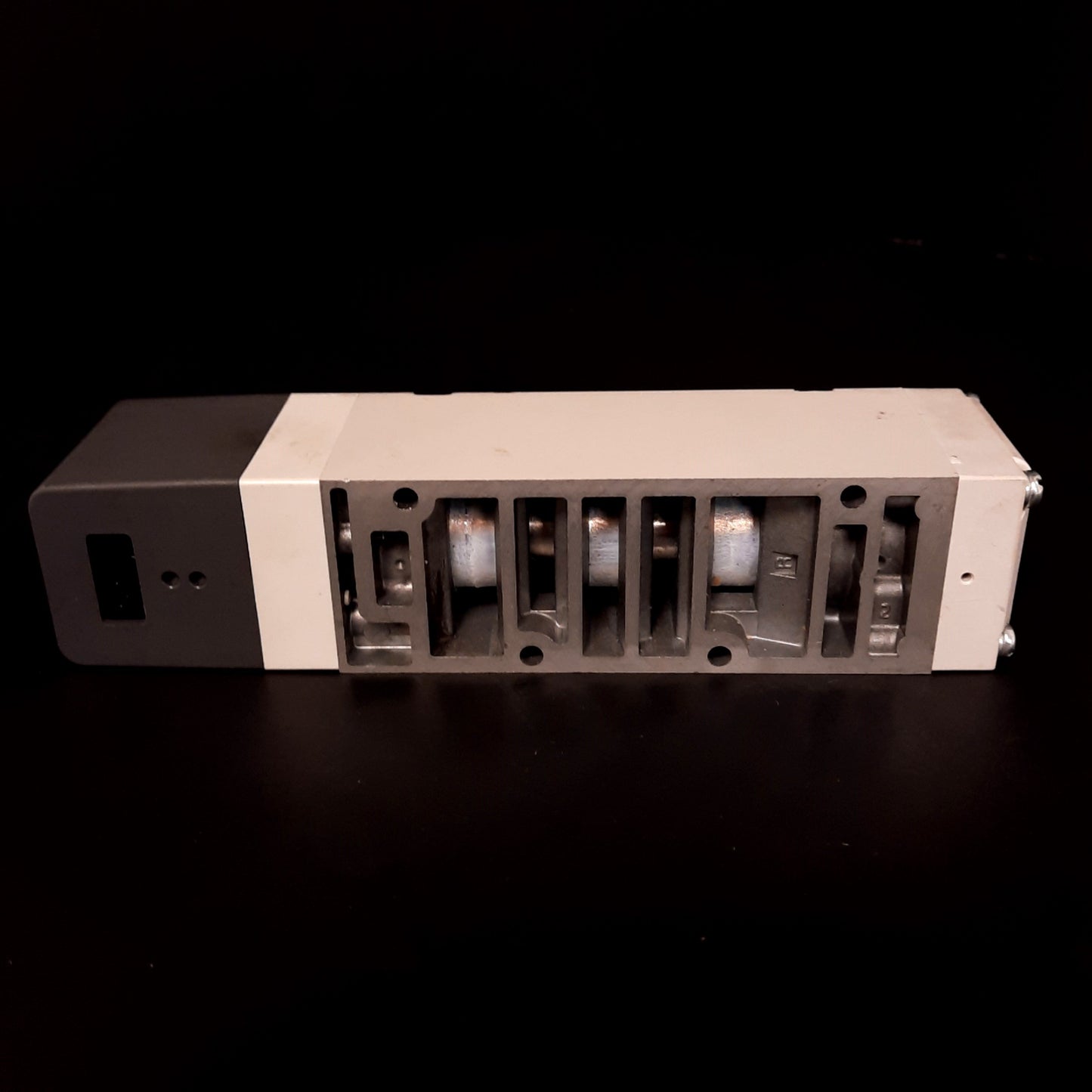 Used SMC VQ5101-51 Solenoid Valve, 5-Port 2-Position, 0.2-1.0MPa, 24VDC Coil