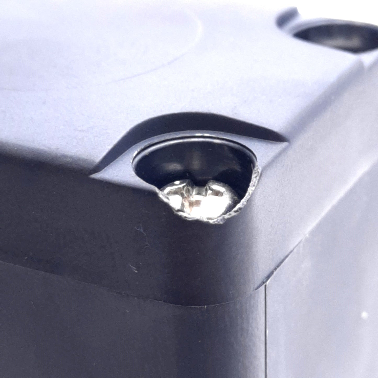 New – Open box SMC LVA30-03N-A High Purity Chemical Valve, NC, ø8mm Orifice, 3/8in NPT, PTFE