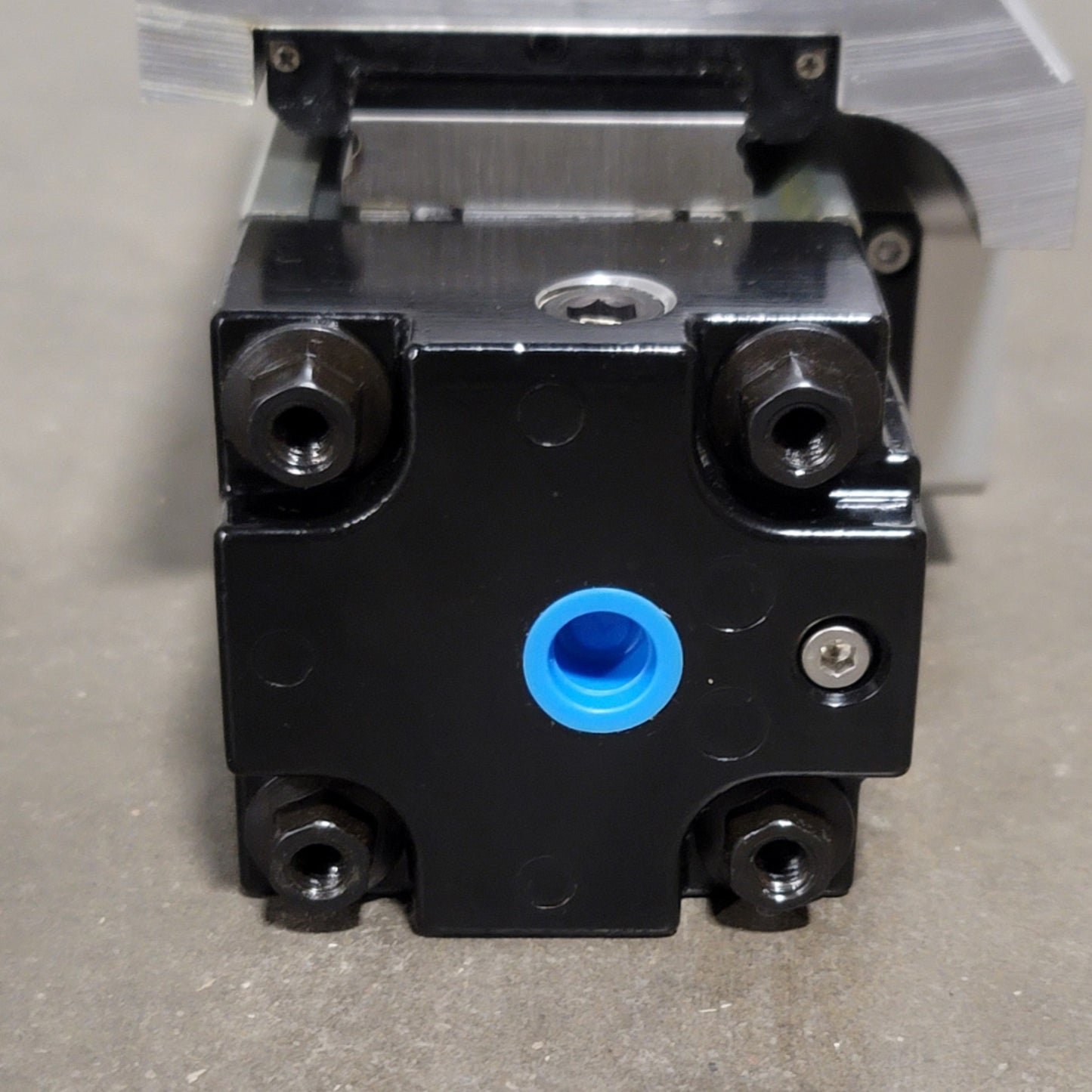 Used Tolomatic MXP40P-NP-SK28-TK2 Profiled Rail Pneumatic Linear Actuator, 28" Stroke