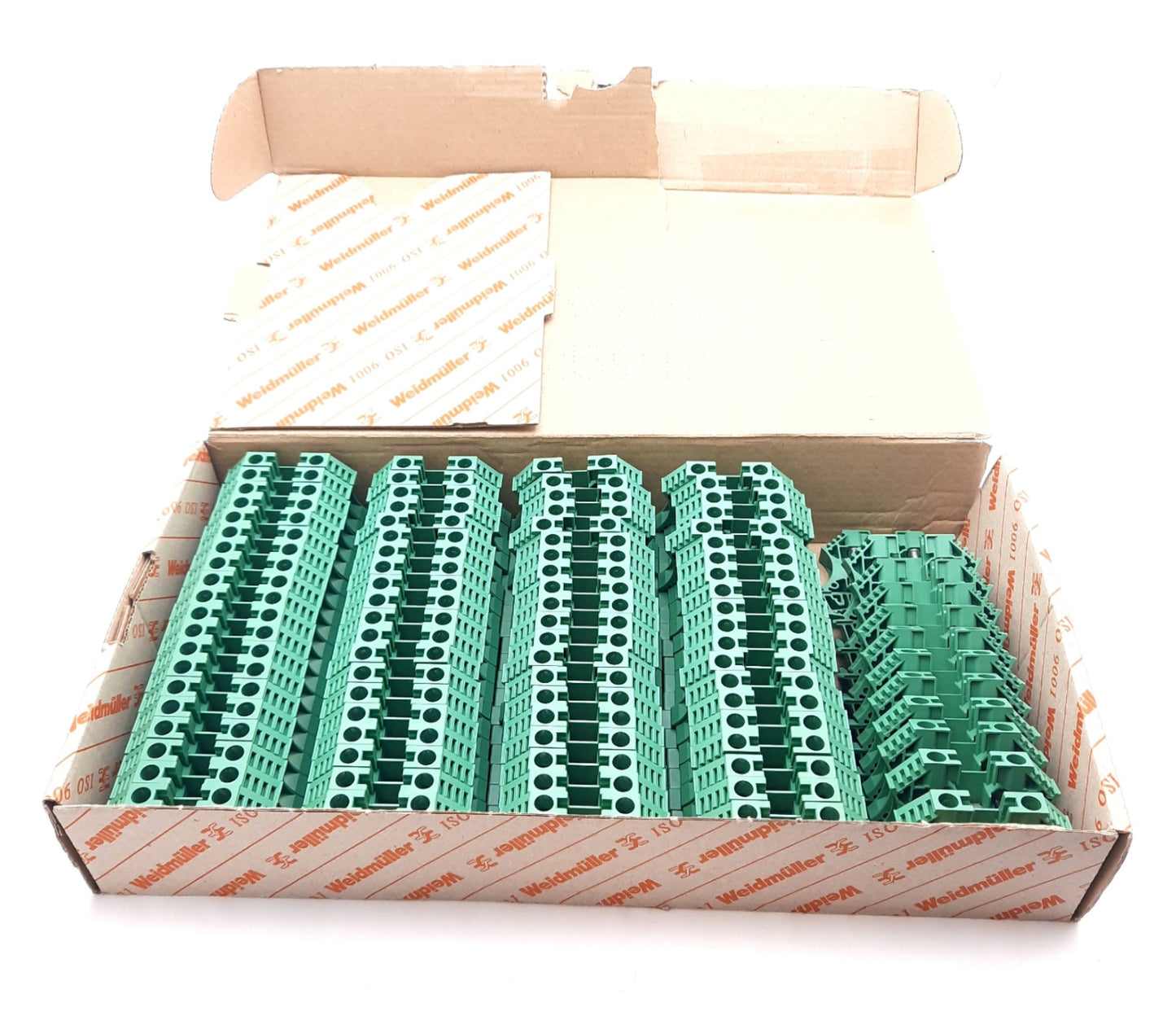 New Lot of 90 Weidmuller 1020290000 Feed Through Terminal Block 600V, 50A, 22-8AWG