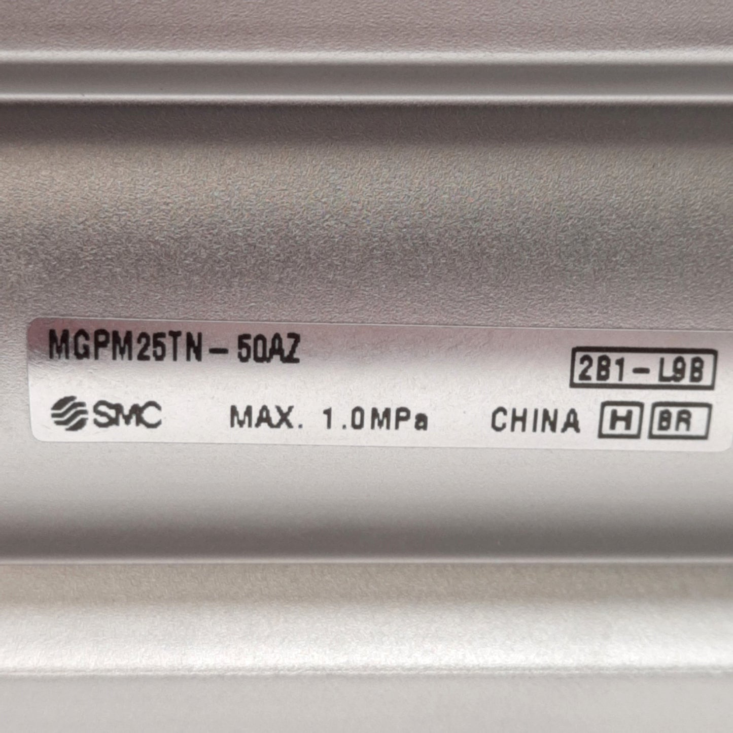 New SMC MGPM25TN-50AZ Guided Cylinder ø25mm Bore 50mm Stroke 1/4in NPT Ports 1.0MPa