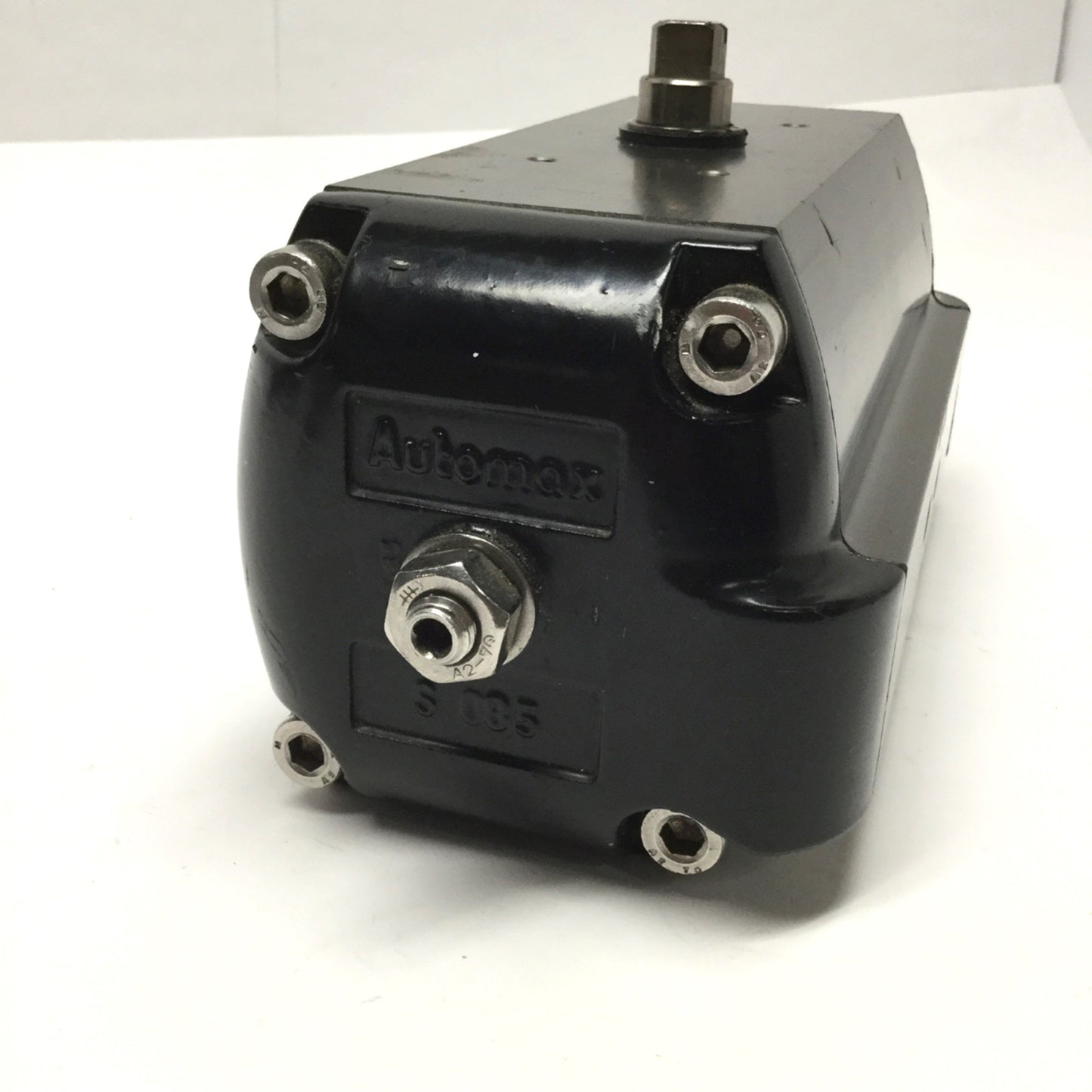 Used Automax SN085 SR10 SUPERNOVA Rack and Pinion Rotary Valve Actuator 90°, 150psi