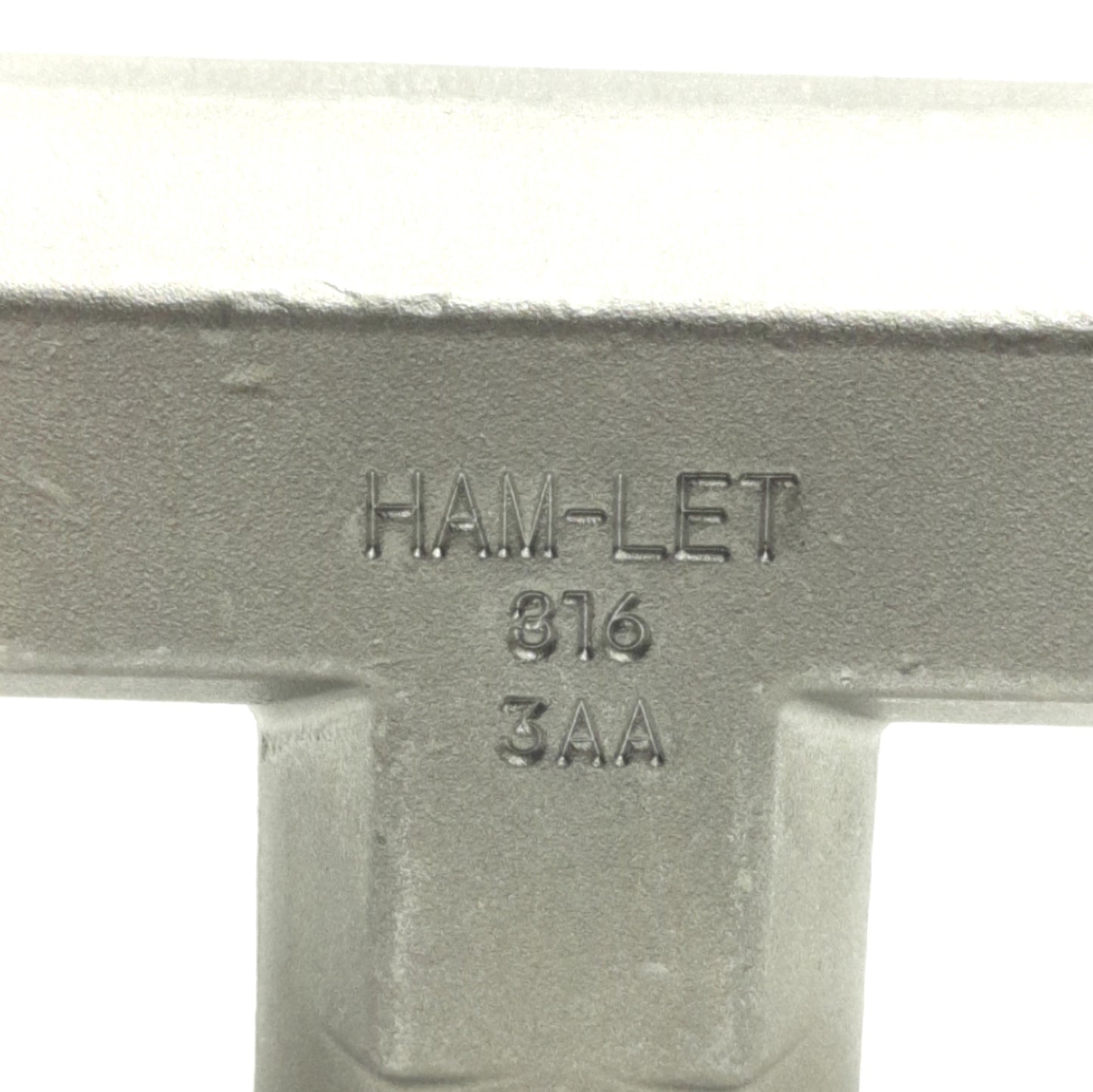 New – Open box Ham-Let SS-12-T Female Tee Union Pipe Fitting, 3/4" NPT, Stainless Steel 316