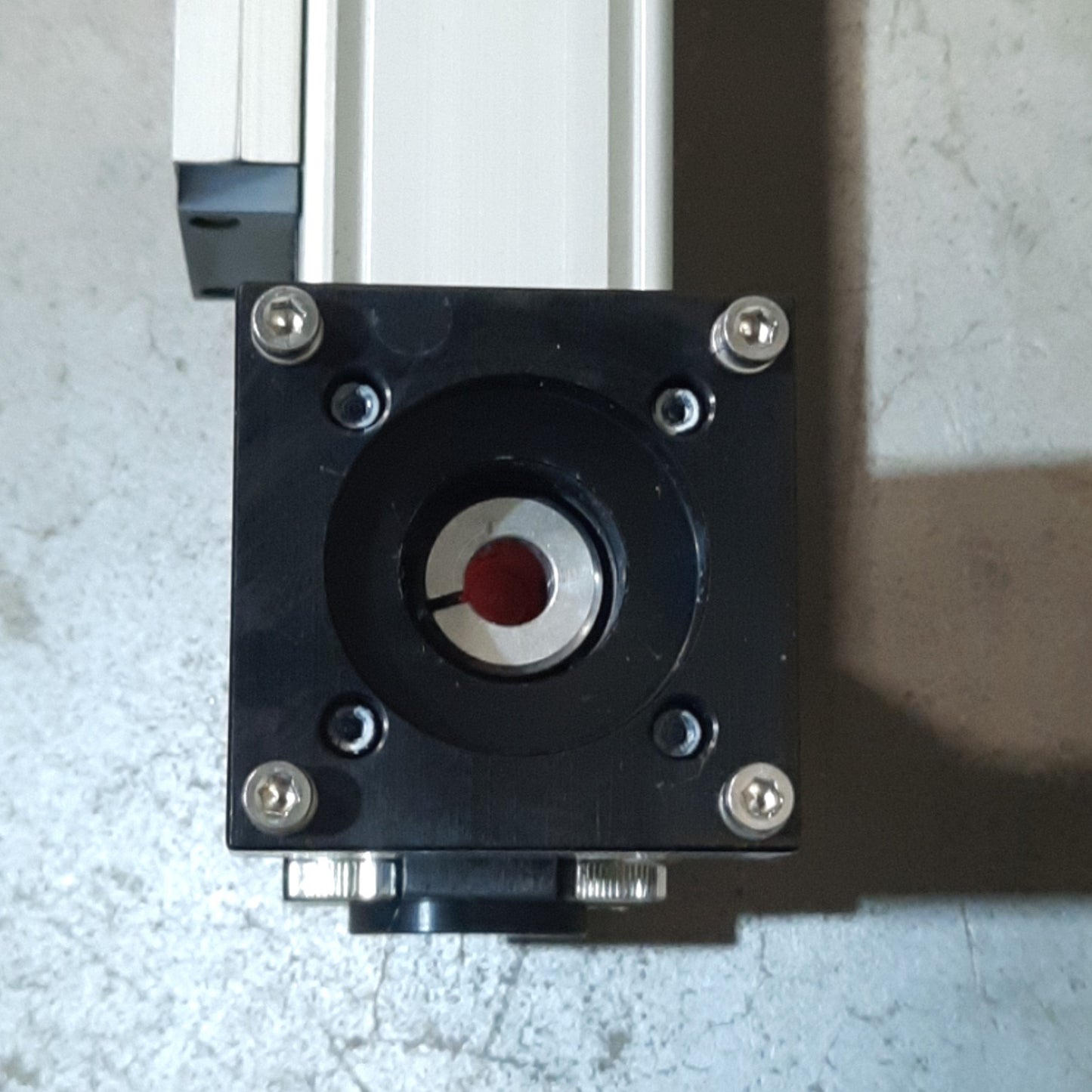 Used Parker ER032BLT Rodless Actuator, 1500mm Stroke, 70mm/rev, 50Lb-Ft Load