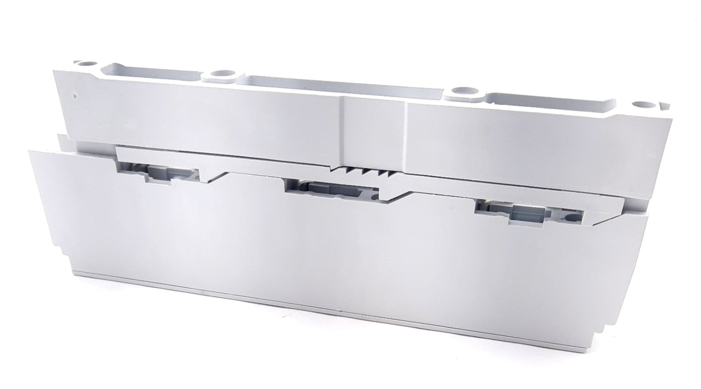 New Allen Bradley 141A-TR3F16 Bus Bar Support With Terminals 3 Pole 16mm