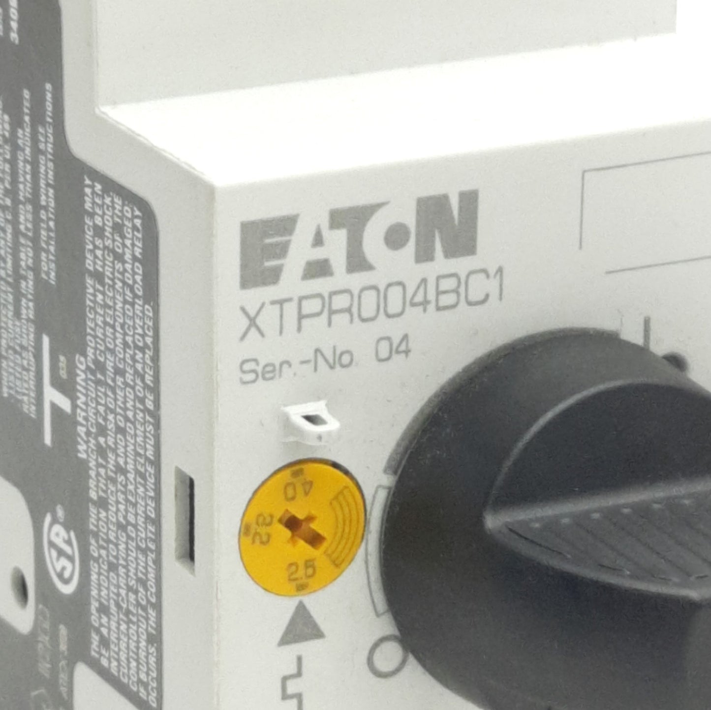 Used Eaton XTPR004BC1 Manual Motor Controller Starter, With XTPAXFA11, 3HP 600V Max