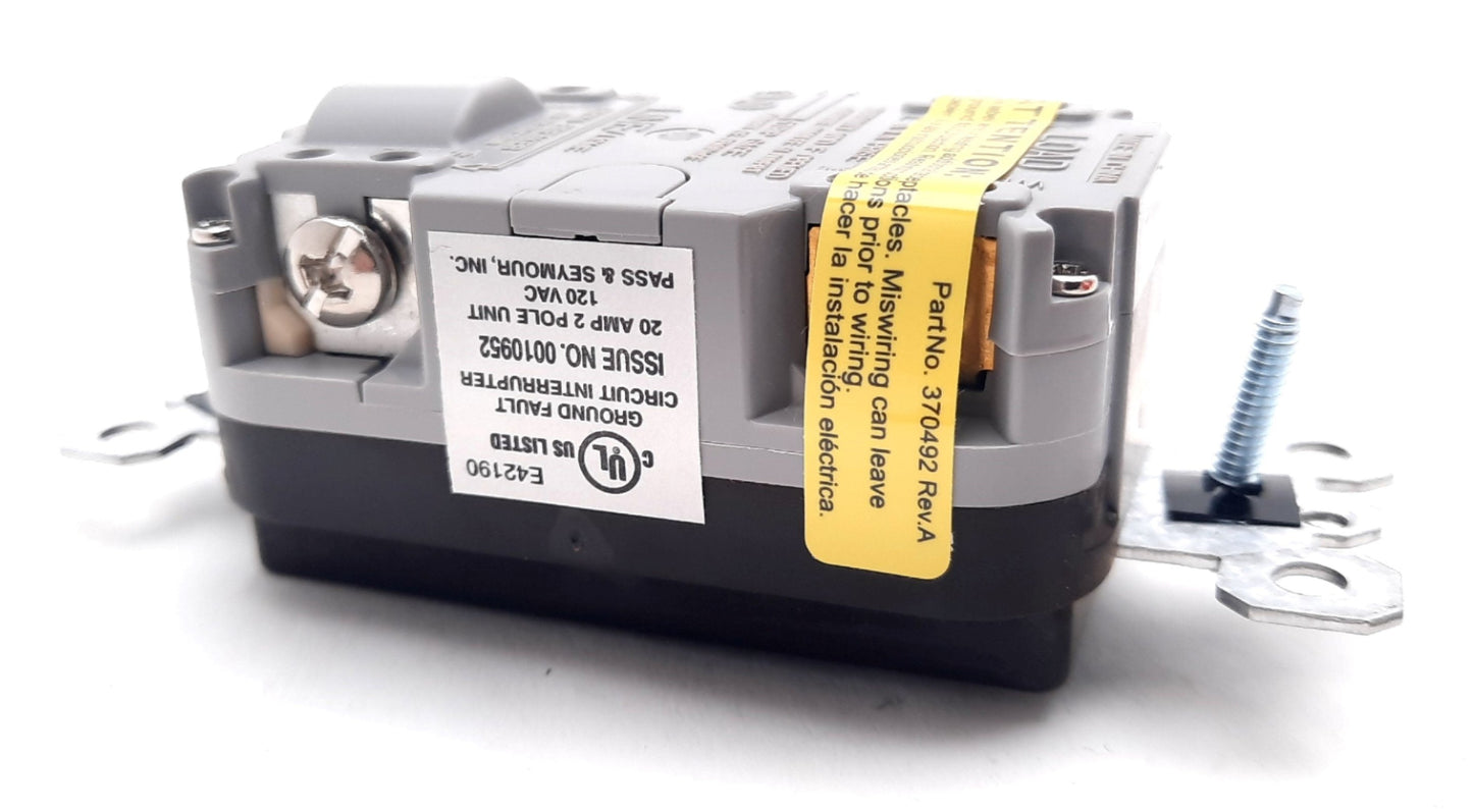 New Lot of 2 Legrand 1595 GFCI Duplex Receptacle Trip Indicator Light 15A, 125VAC