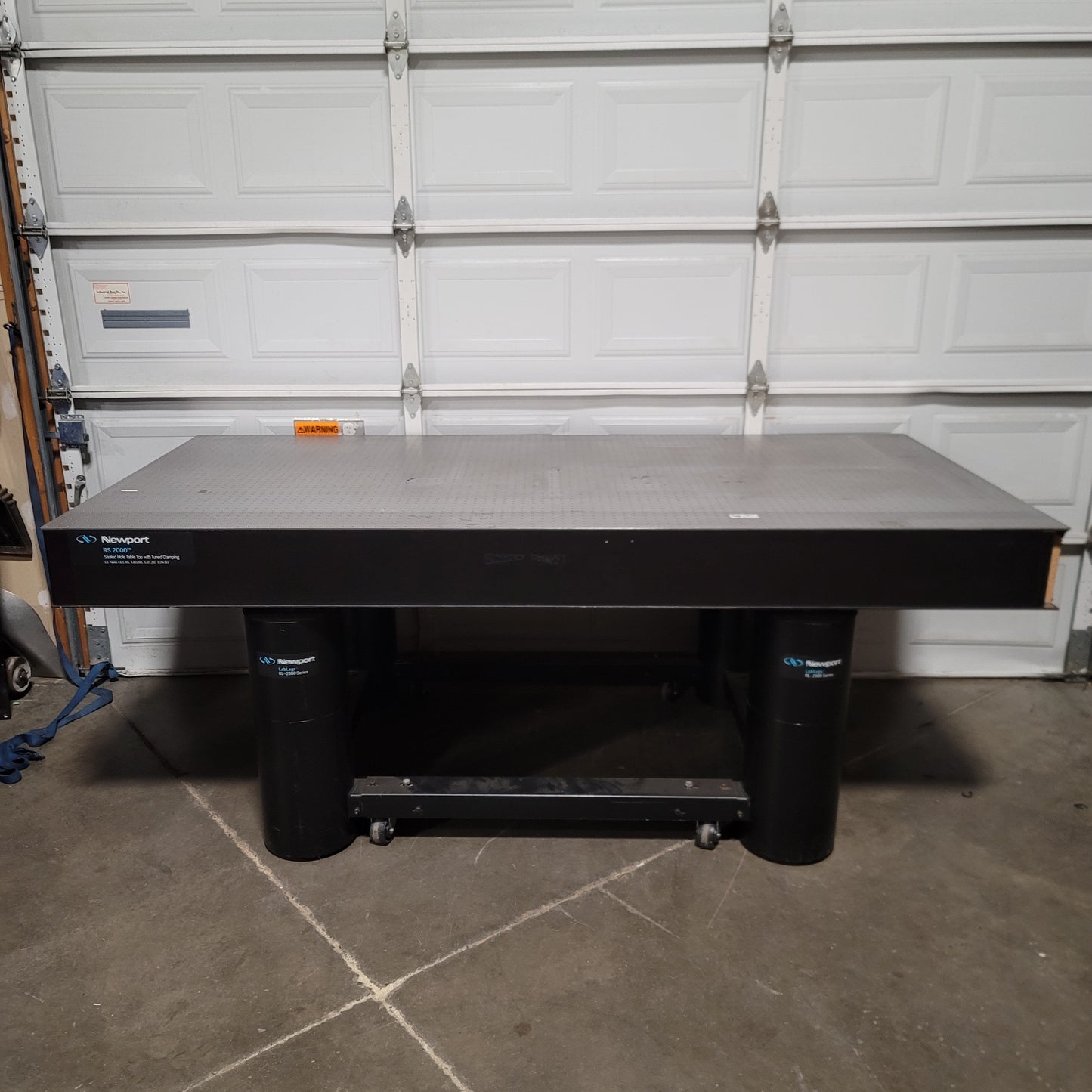 Used Newport RS2000-48-8 Sealed Hole Optical Table With Tuned Damping 4' x 8' x 8"