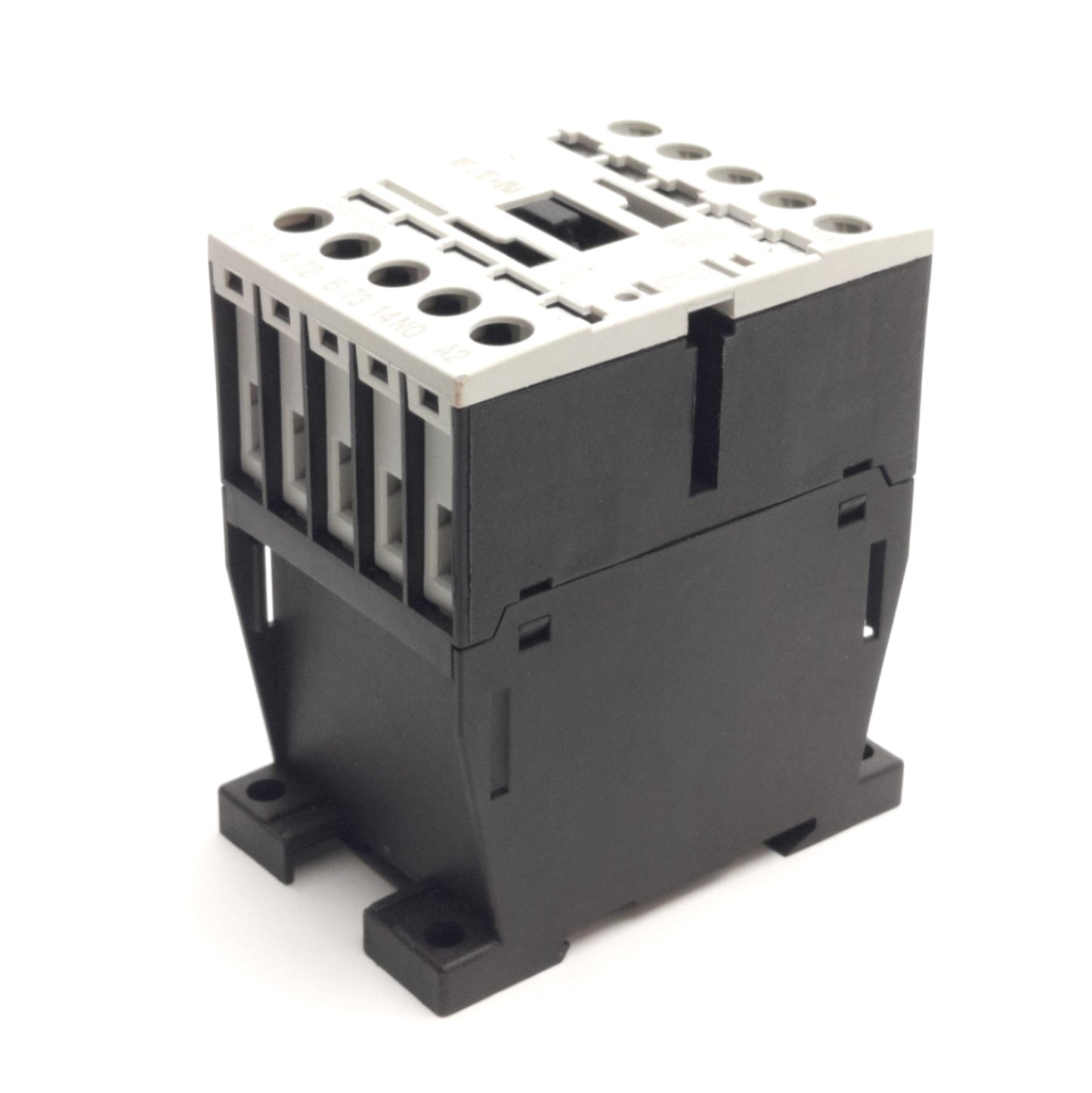 Used Eaton XTCE007B10 Contactor, 3-Pole, 1NO, 600VAC/250VDC 20A Max, 5HP, 24VDC Coil