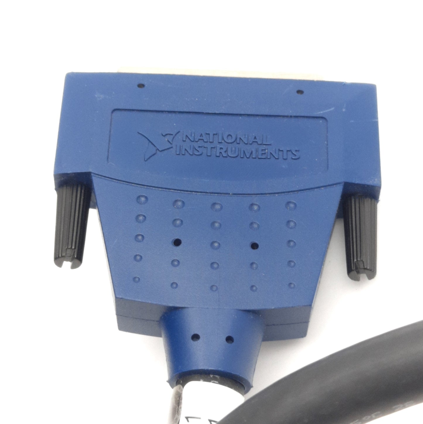 Used National Instruments 185262C-01 SH68-68-S Breakout Cable 68-Pin VHDCI Female, 1m