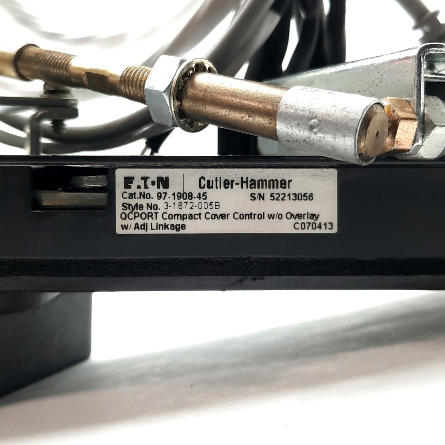 Used Eaton 97-1908-45 QCPort Cover Control W/O Overlay w/ Adjustable Linkage