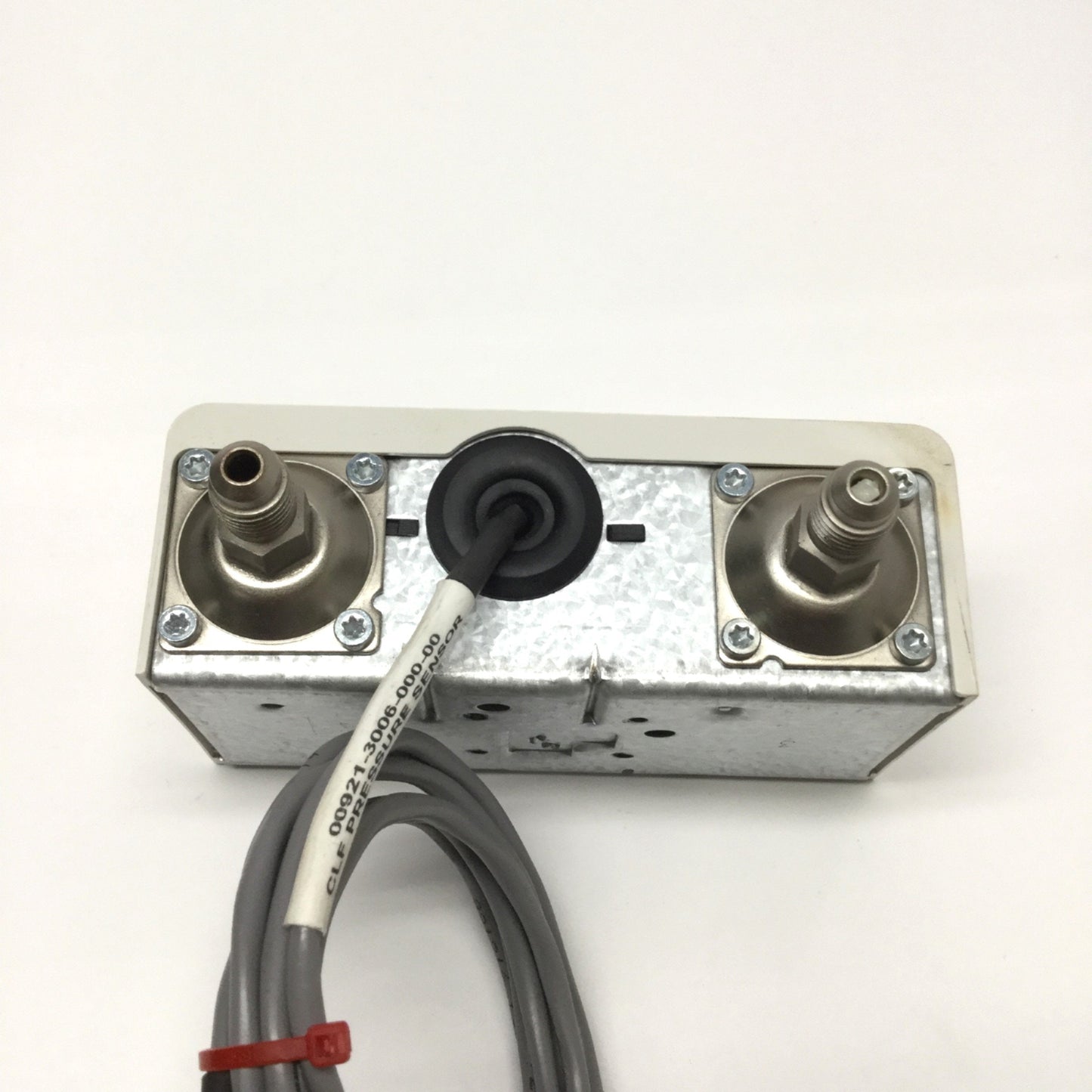 Used Danfoss KP15 Dual Pressure Switch SPDT -0.2-7.5/8-32 bar, 0.7-4 bar Differential