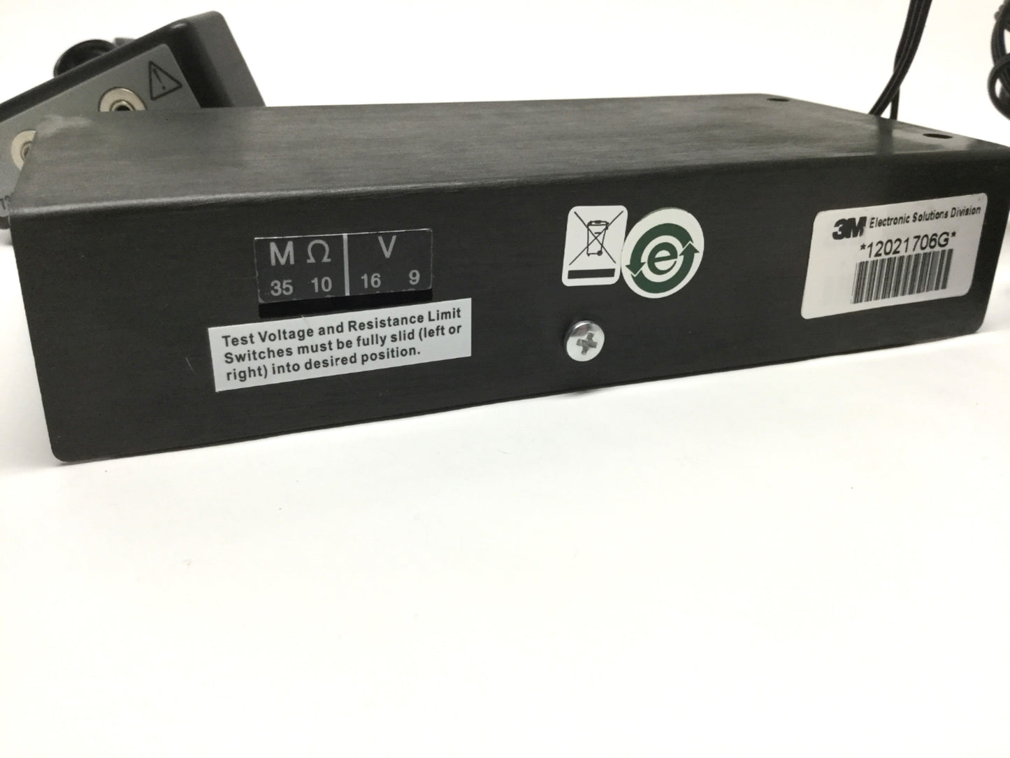 Used 3M 724 Work Station Monitor w/ 732 Dual Remote Wrist Strap Jack And Power Supply