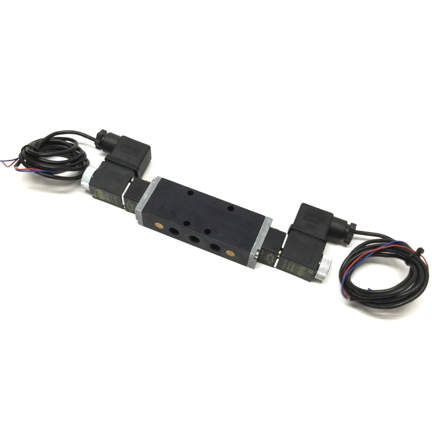 Used Waircom EKCA8 SUC/SUC Solenoid Valve, 5-Port 3-Position, 24VDC, G 1/8, 10 bar