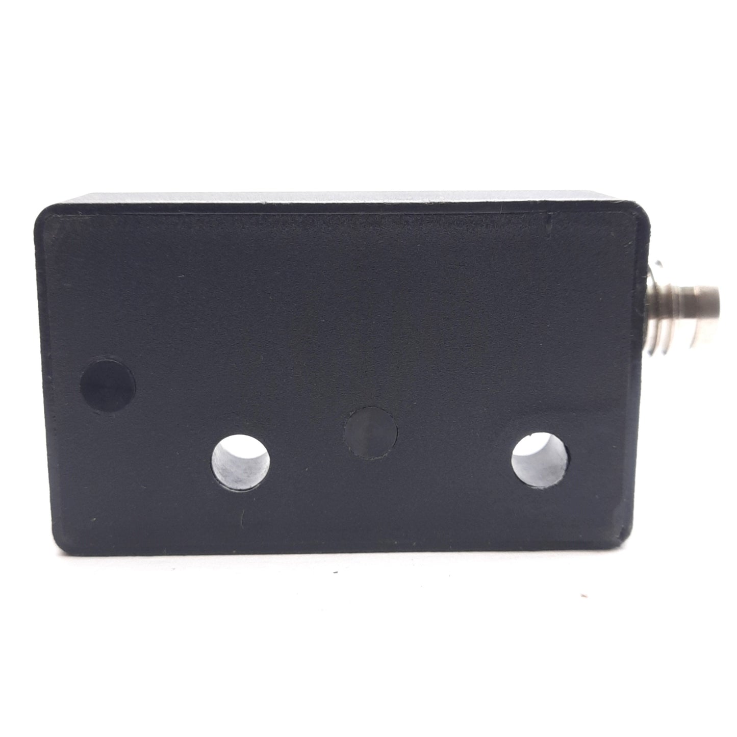 New Banner SI-MAGB2SMQD Magnetic Safety Interlock Switch, 4-Pin M8 QD, 30VAC/60VDC
