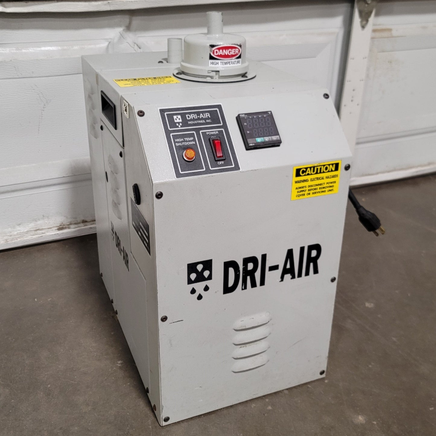 Used Dri-Air ARID-X10C Miniature Dual Bed Dryer 10lbs/hr 115VAC 140°F To 325°F