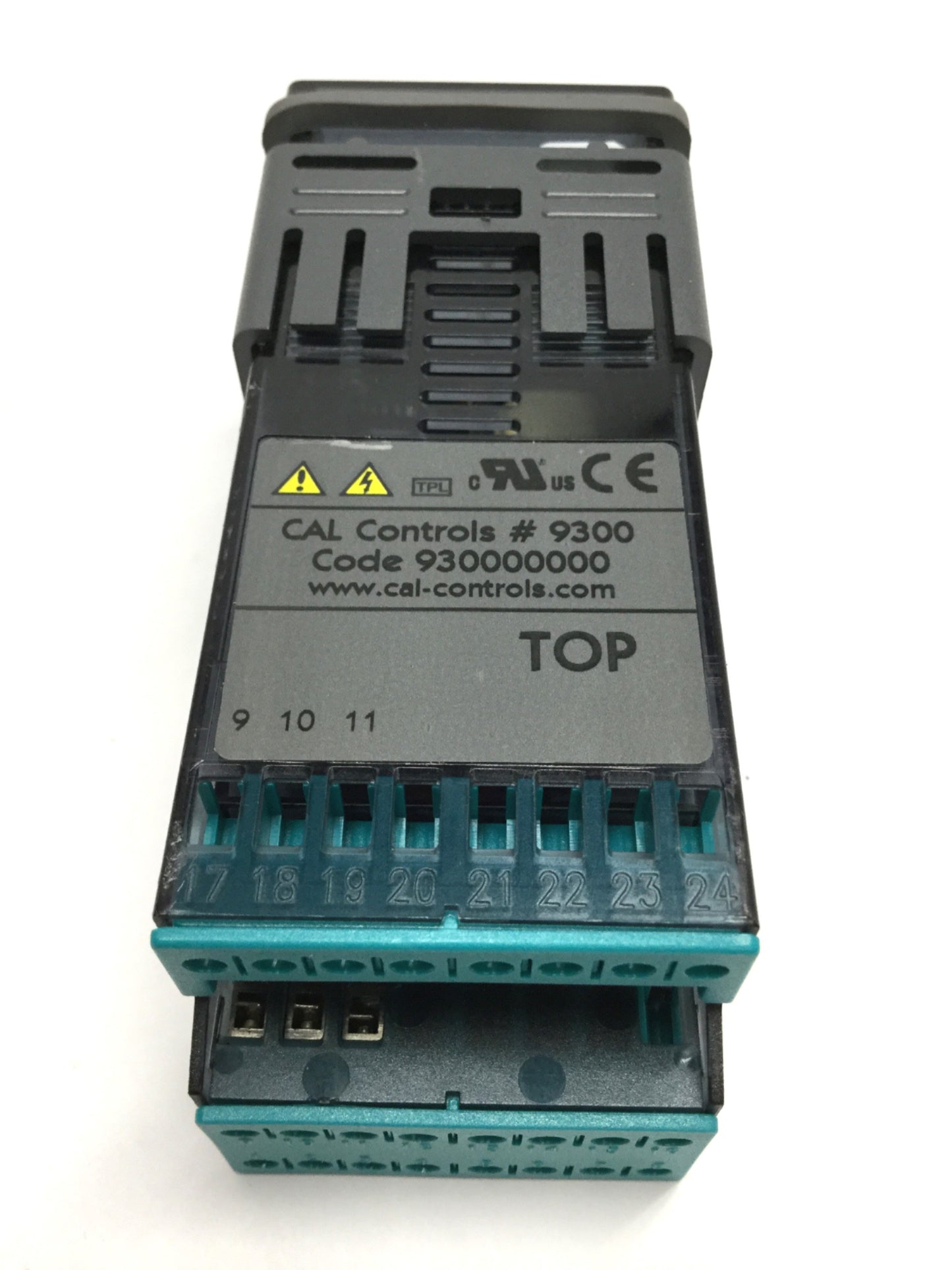 Used Cal Controls 9300 PID Temperature Controller 100-240VAC, 2A 250V Relay Out
