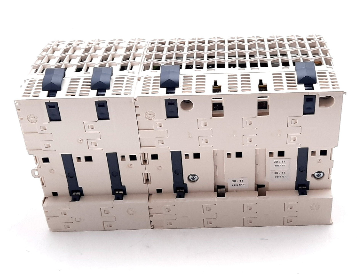 New Schneider Electric TM258LF42DT Logic Controller Modicon Series 26 In, 16 Out