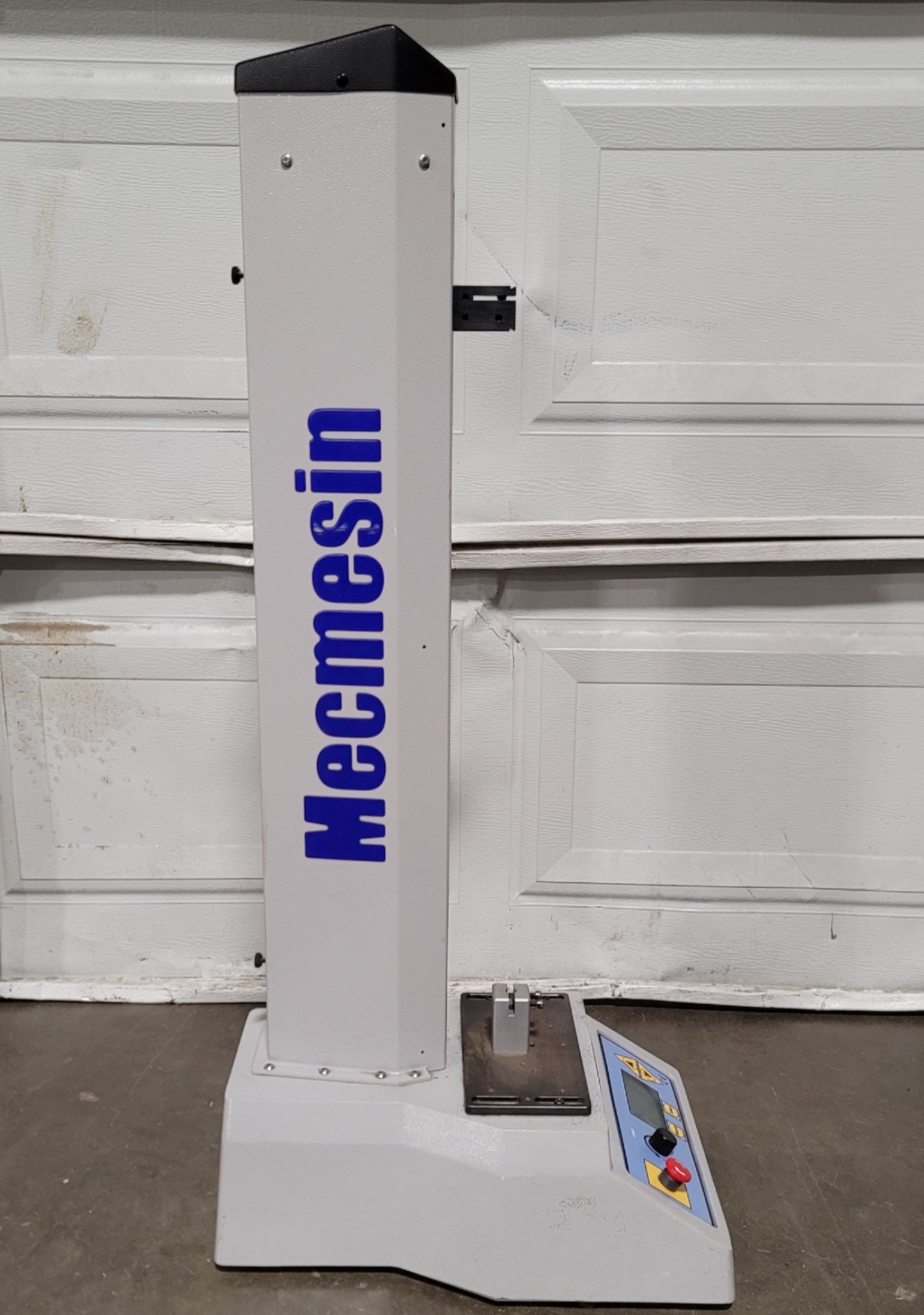 Used Mecmesin MultiTest 1-d Motorized Tension Compression Test Stand 1kN, 20", 120VAC