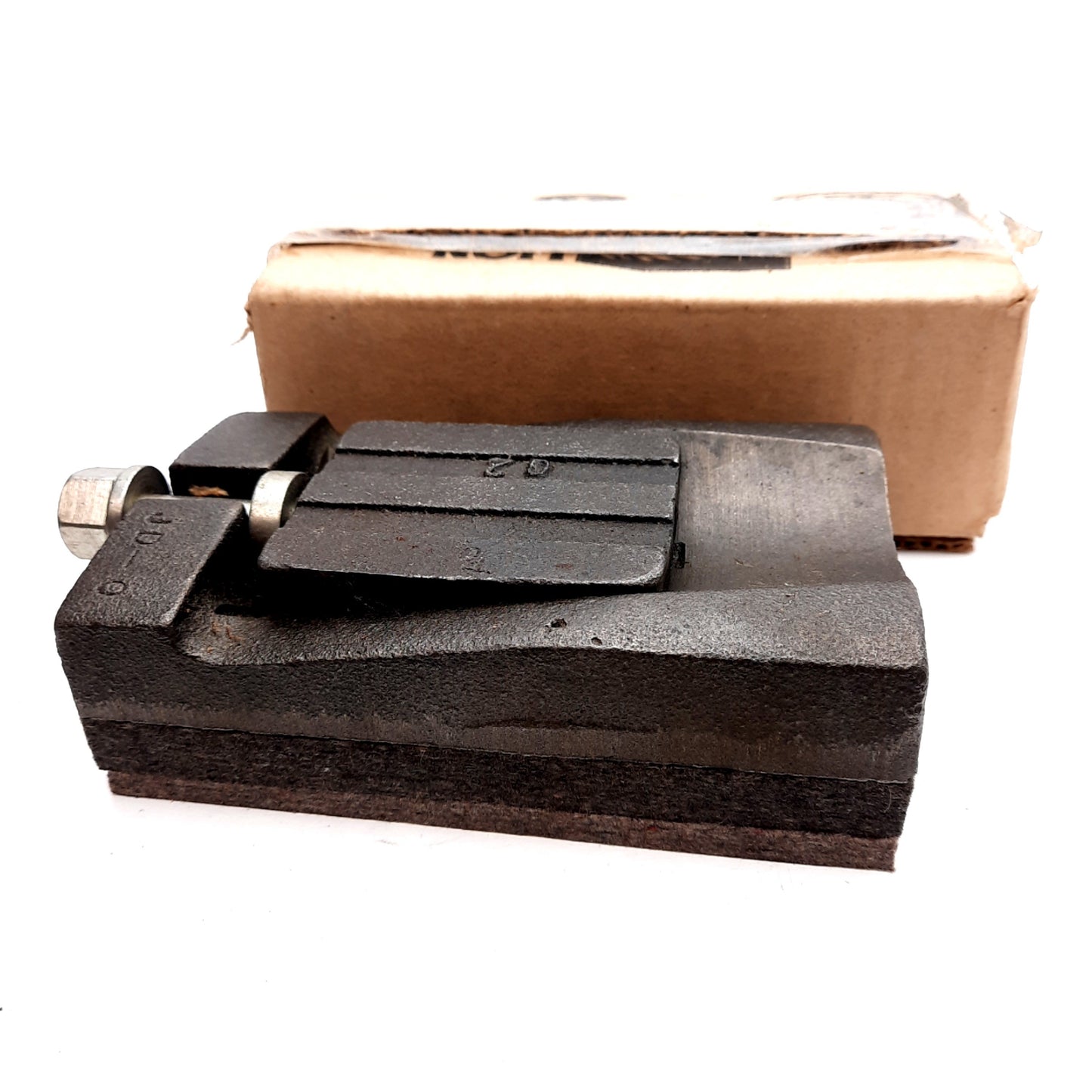 New Mason Industries WJ2AP Machine Leveling Jack 3000lb 3.5x6in 1/2in Pad 1/4in Rise