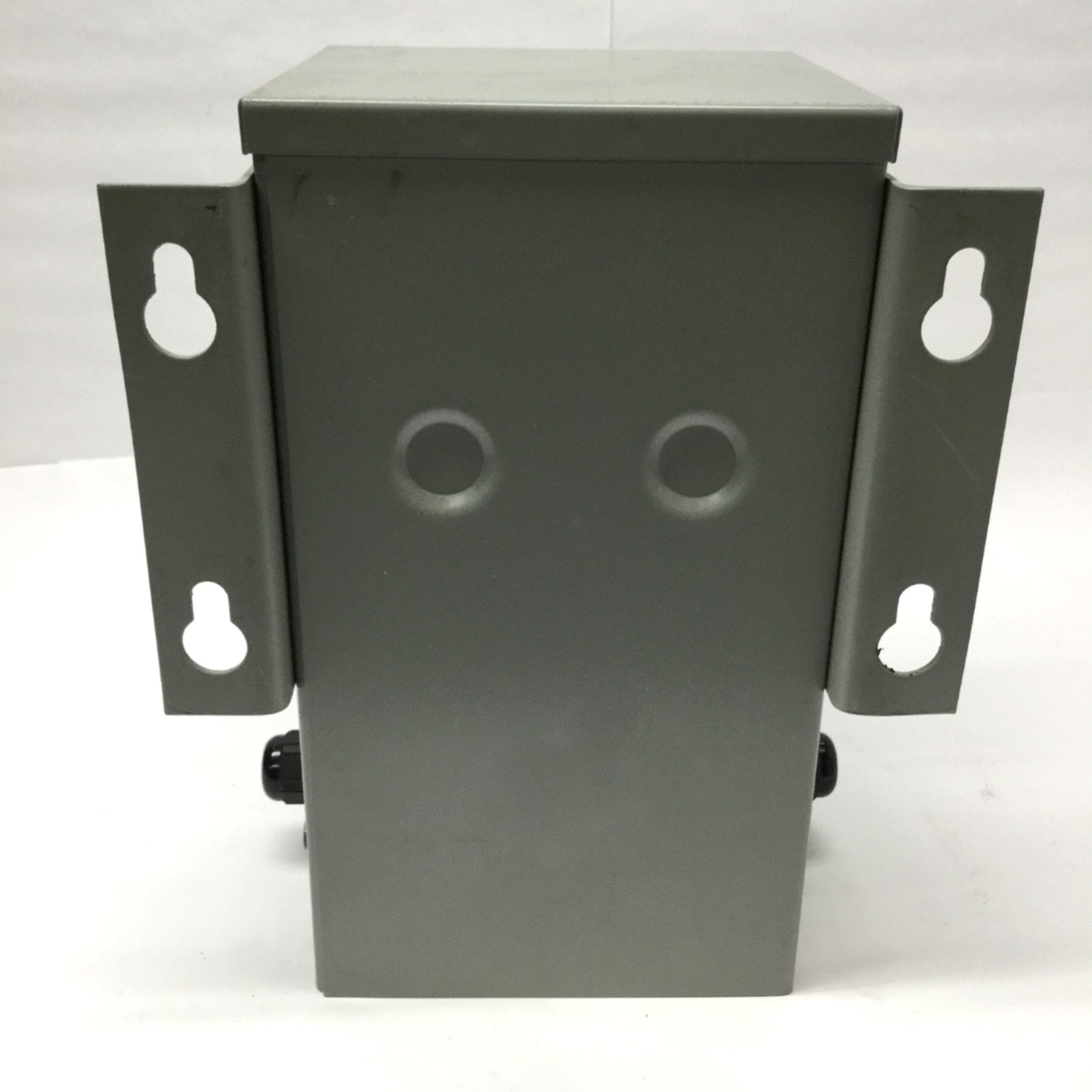 Used EGS Hevi Duty HS14F2BS Transformer 2kVA Pri: 190/220V x 380/440V Sec: 110/220V