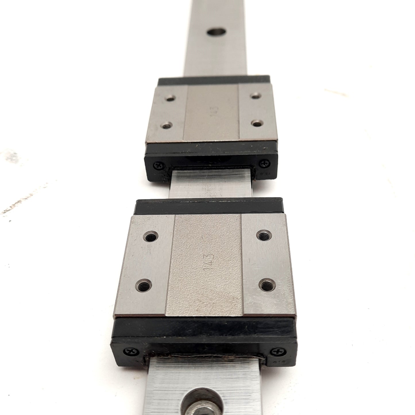 Used IKO LWLF24C2R600B Dual Carriage Linear Slide, 600mm Rail, 44x40x14mm, 4310N