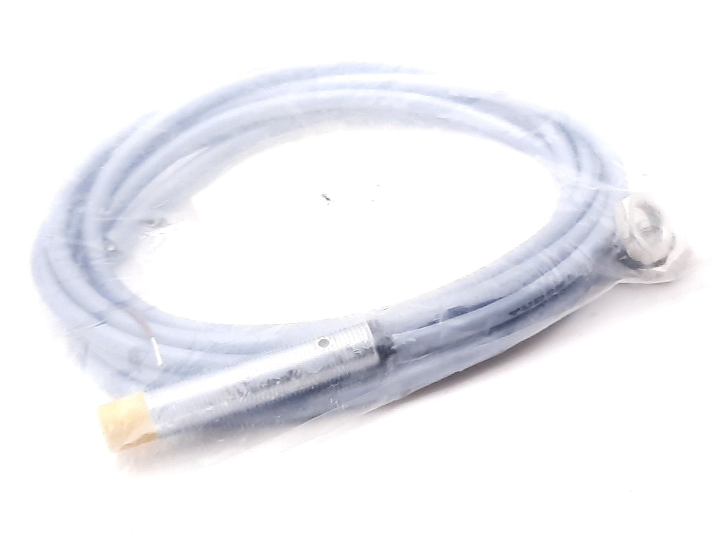 New Turck NI4-G12-AZ33X Proximity Sensor M12, 20-250VAC, 10-300VDC, 200mA, 4mm, N.O