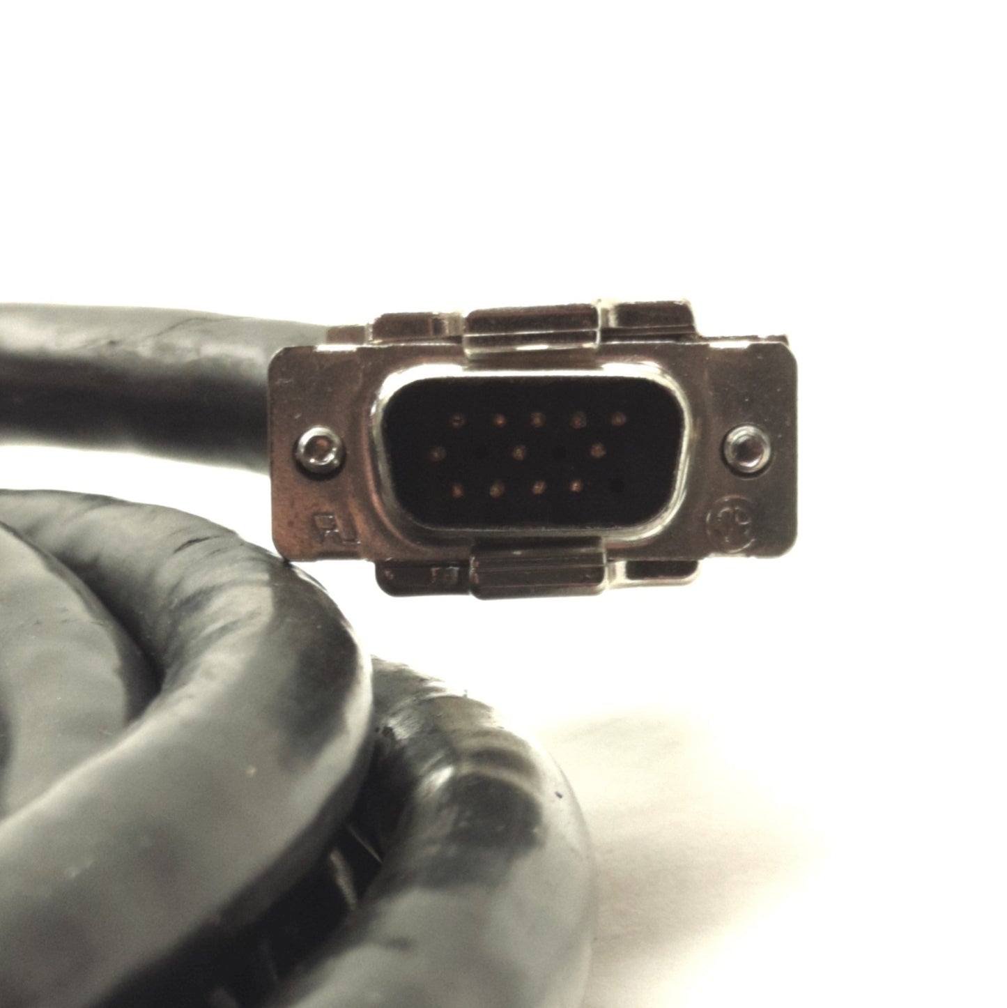 Used OLFLEX SYSTEMS 73516010 N Series Motor Feedback Cable MS 19-Pin to DB15 3m Long