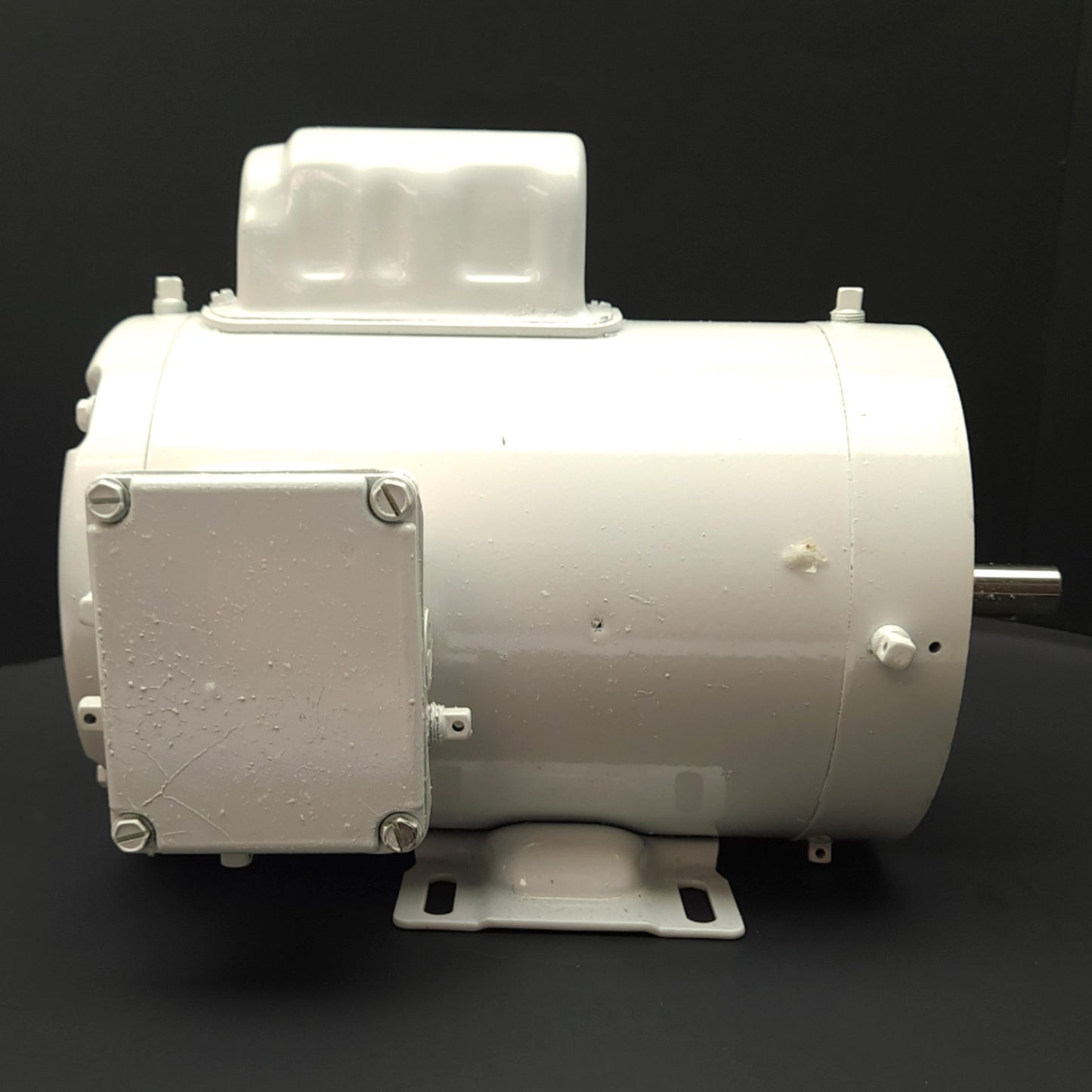 New US Motors WD12C1JC Washdown Motor, 115/208-230VAC, 1/2 HP, 3600 RPM, 56C Frame