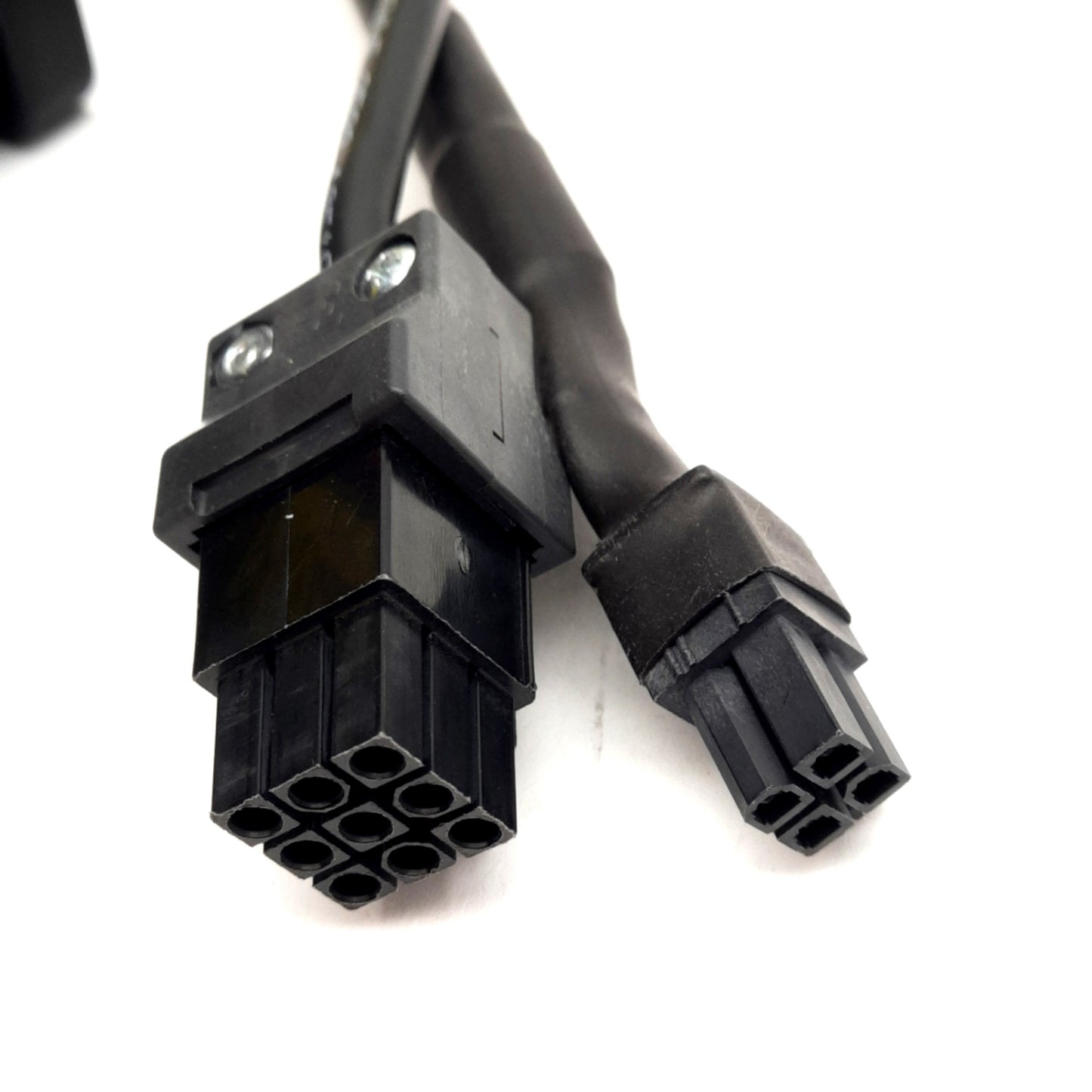 New Schneider Electric BCH2HF0733CA5C Servo Motor, 1/3-Phase 220VAC, 750W, 3000RPM