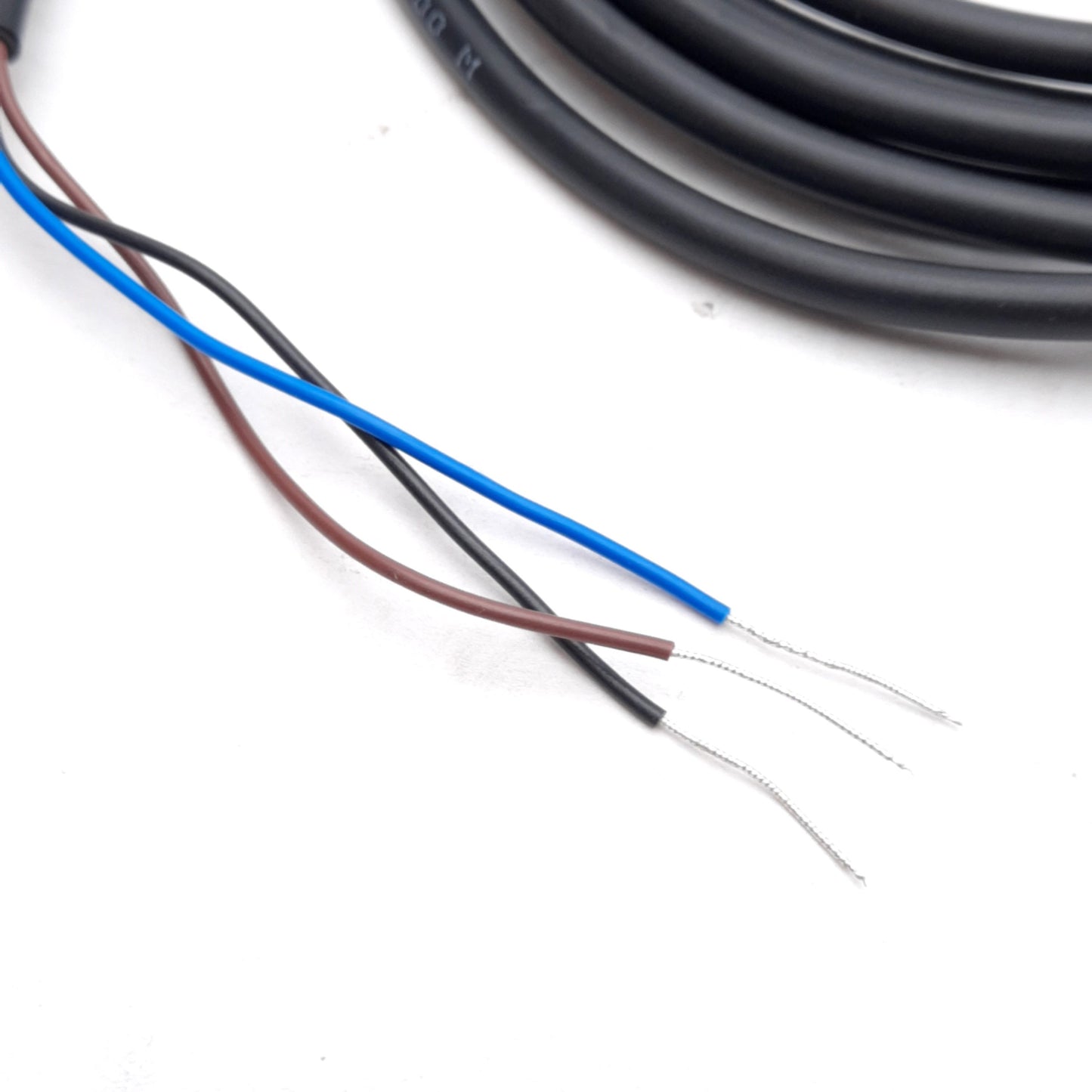 New Telemecanique XS218BLPAL2 Inductive Proximity Sensor 12-24VDC, PNP NO, 8mm Range