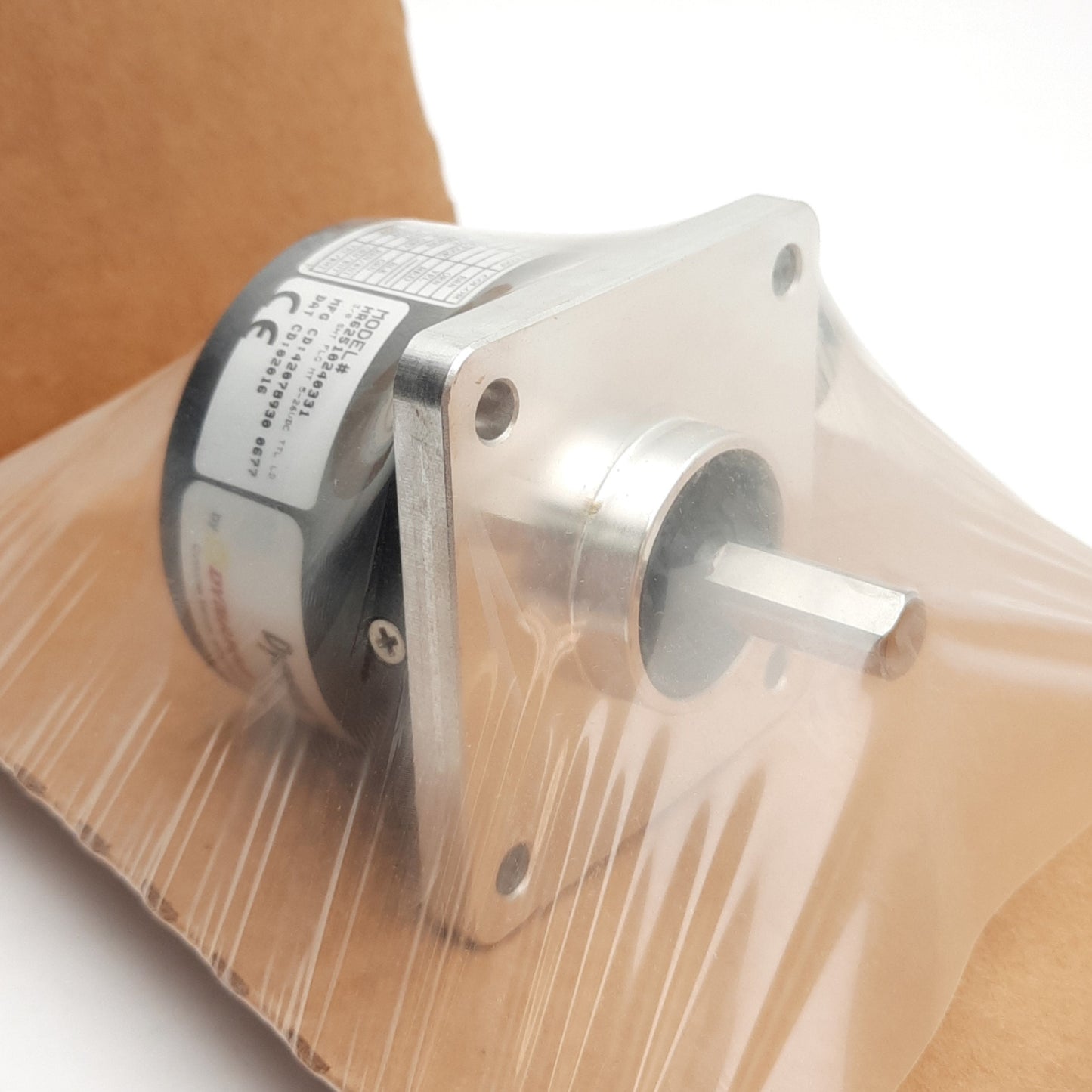 New Dynapar HR62510240331 Rotary Encoder, 1024ppr, 3/8" Shaft, 2.06" Flange, 5-26VDC