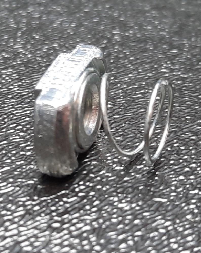 New Lot of 25 80/20 13107 Slide-in T-Nut with Holding Spring 45 Series M5 X 0.8