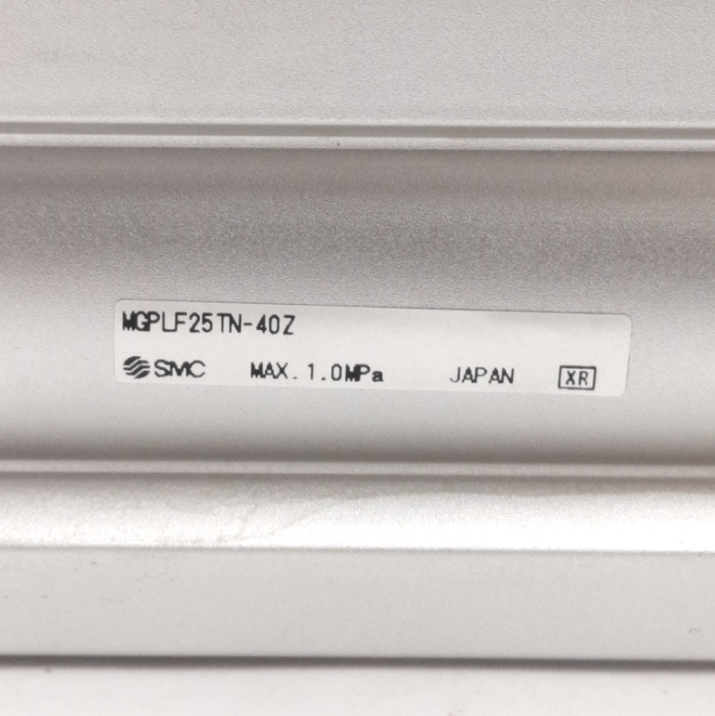 New SMC MGPLF25TN-40Z Guided Cylinder, 25mm Bore, 40mm Stroke, 1.0MPa, 1/8" NPT