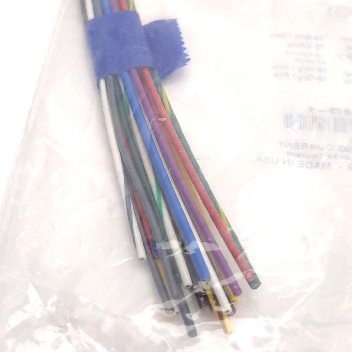New Mencom MIN-19MR-1 Receptacle, MIN Size III, 19-Pin Male Connector, 18 & 22 AWG