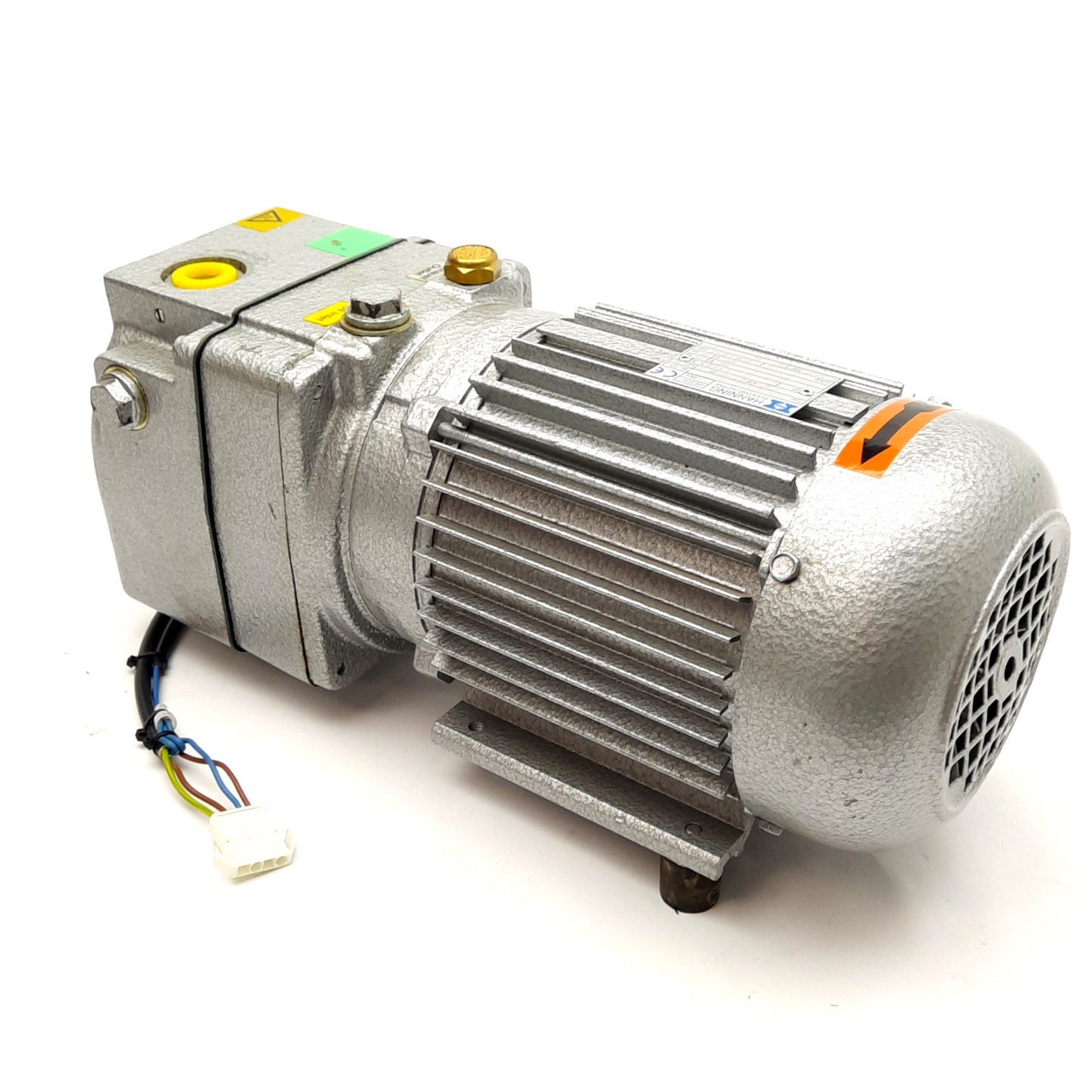 Used Busch RB 0006 E IZO Vacuum Pump, 3/8in NPT Port, 2-4hPa, 3300RPM, 100V, 0.55kW