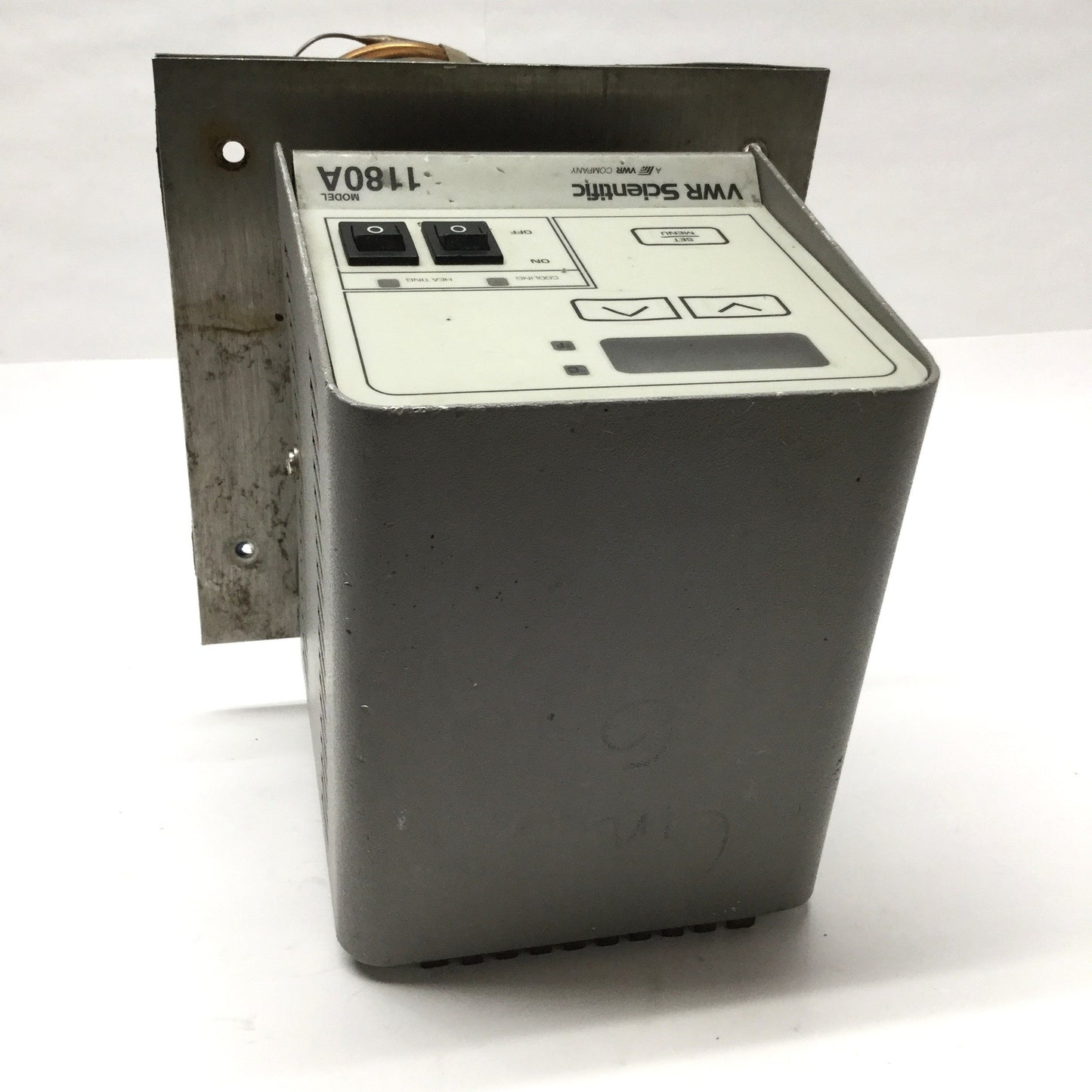 Used VWR 1180A Immersion Heater/Chiller Bath Circulator Digital Controller 120VAC